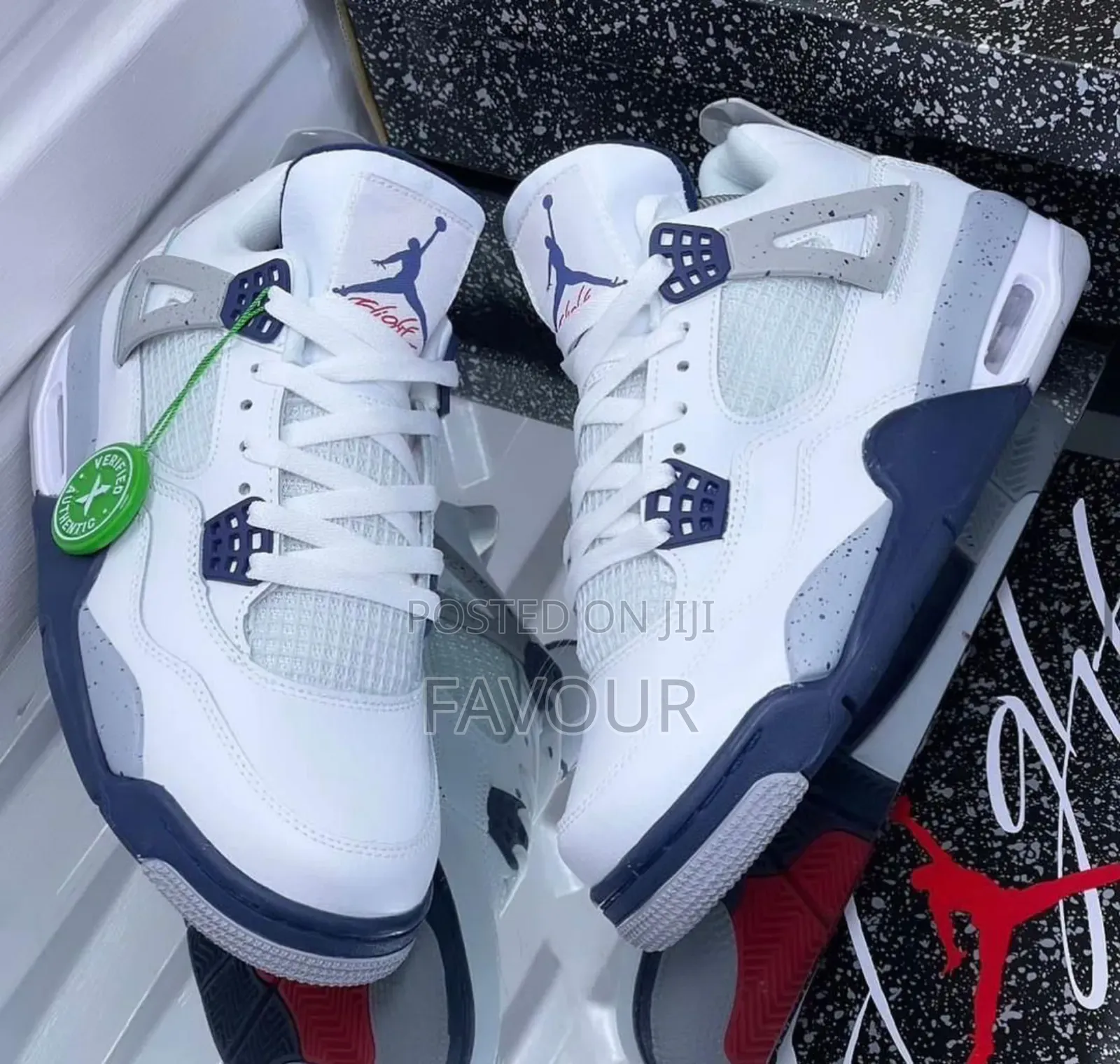 Highquality Jordan 4 Sneakers