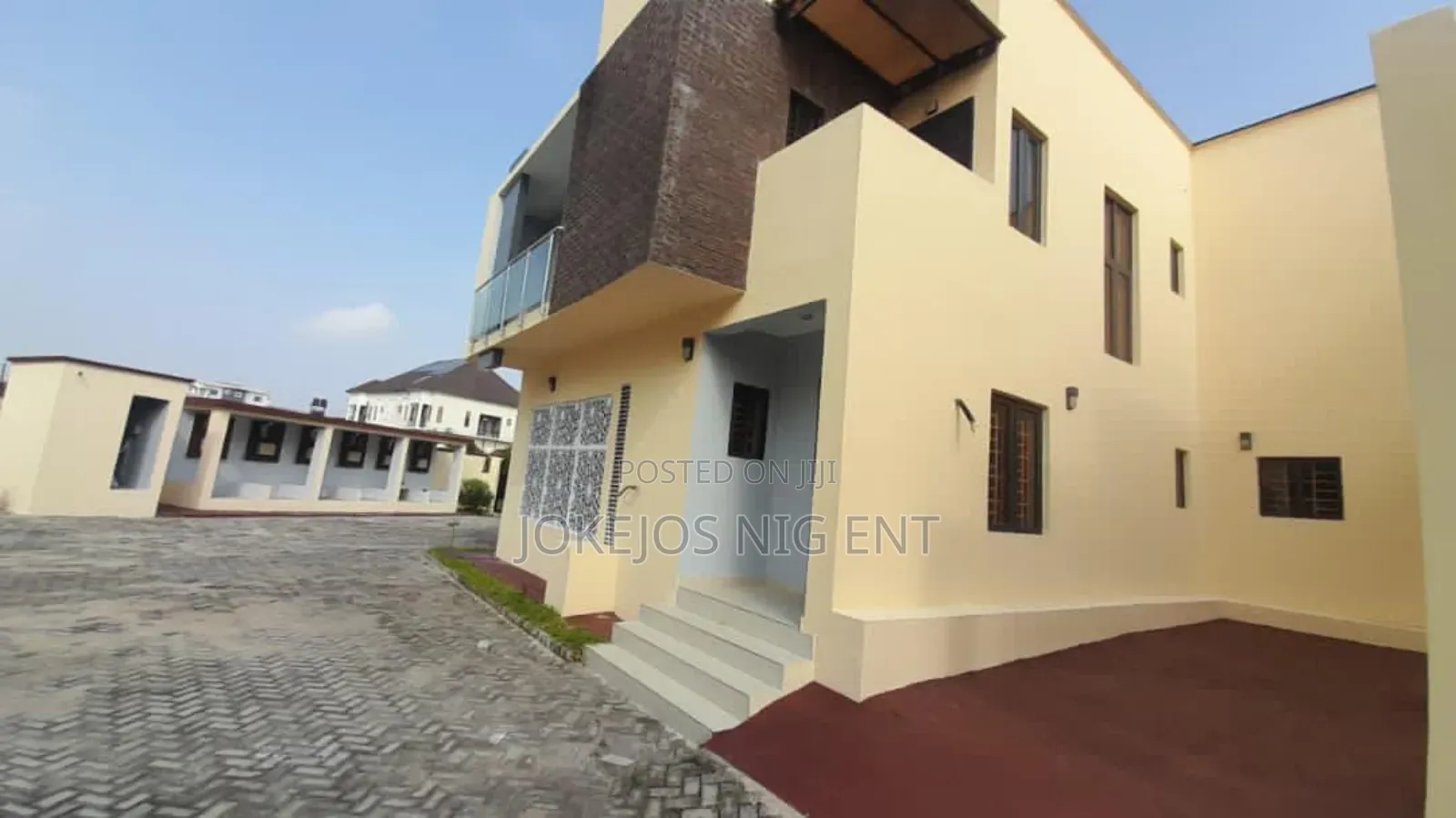 4bdrm Duplex in Lekki Scheme 2 for rent