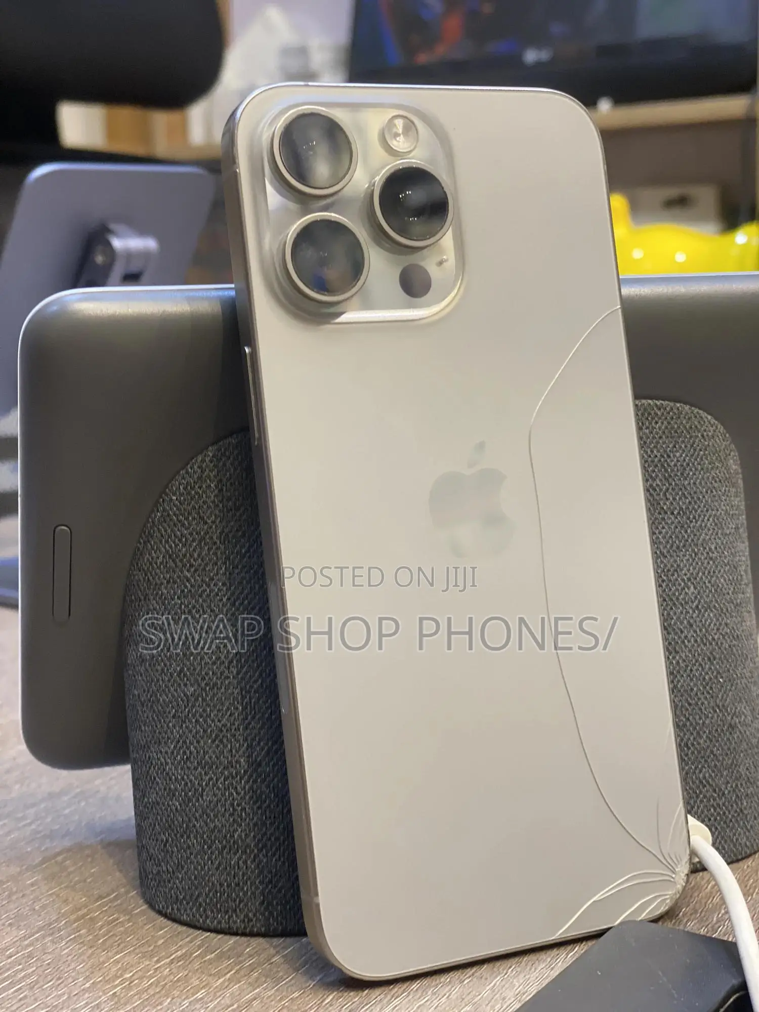Apple iPhone 15 Pro Max 256 GB Gold