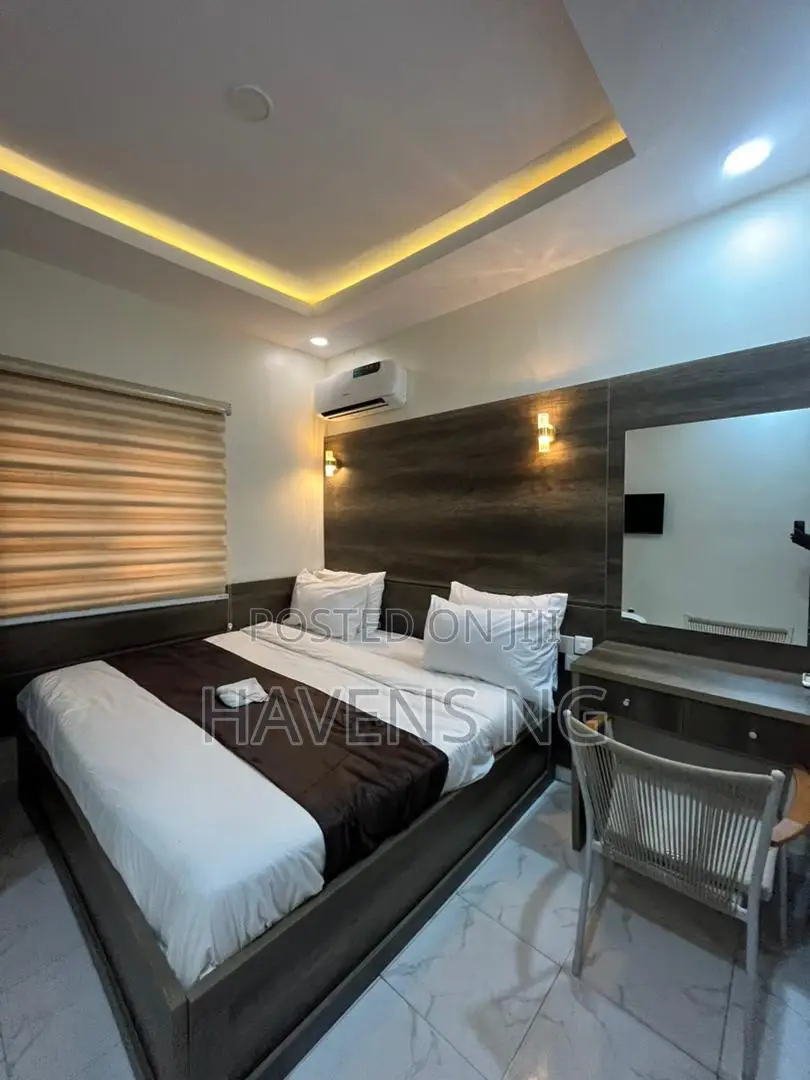 2 Bedroom Short-Let Apartment Available for Booking!