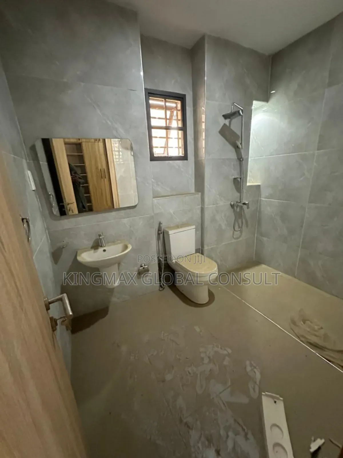 4bdrm Duplex in Maitama Abuja for sale