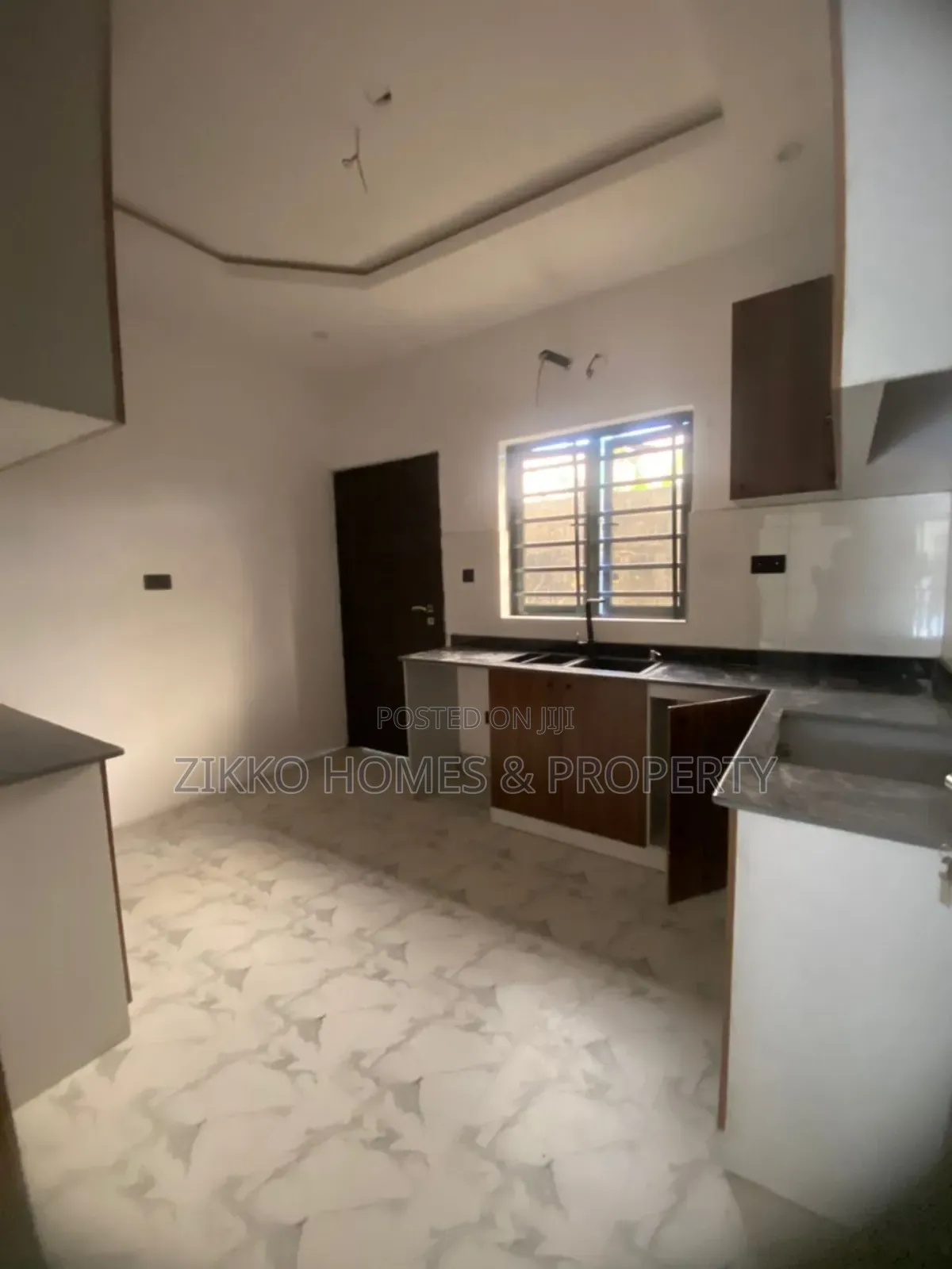 4bdrm Townhouse/Terrace in Sangotedo, Lekki for sale