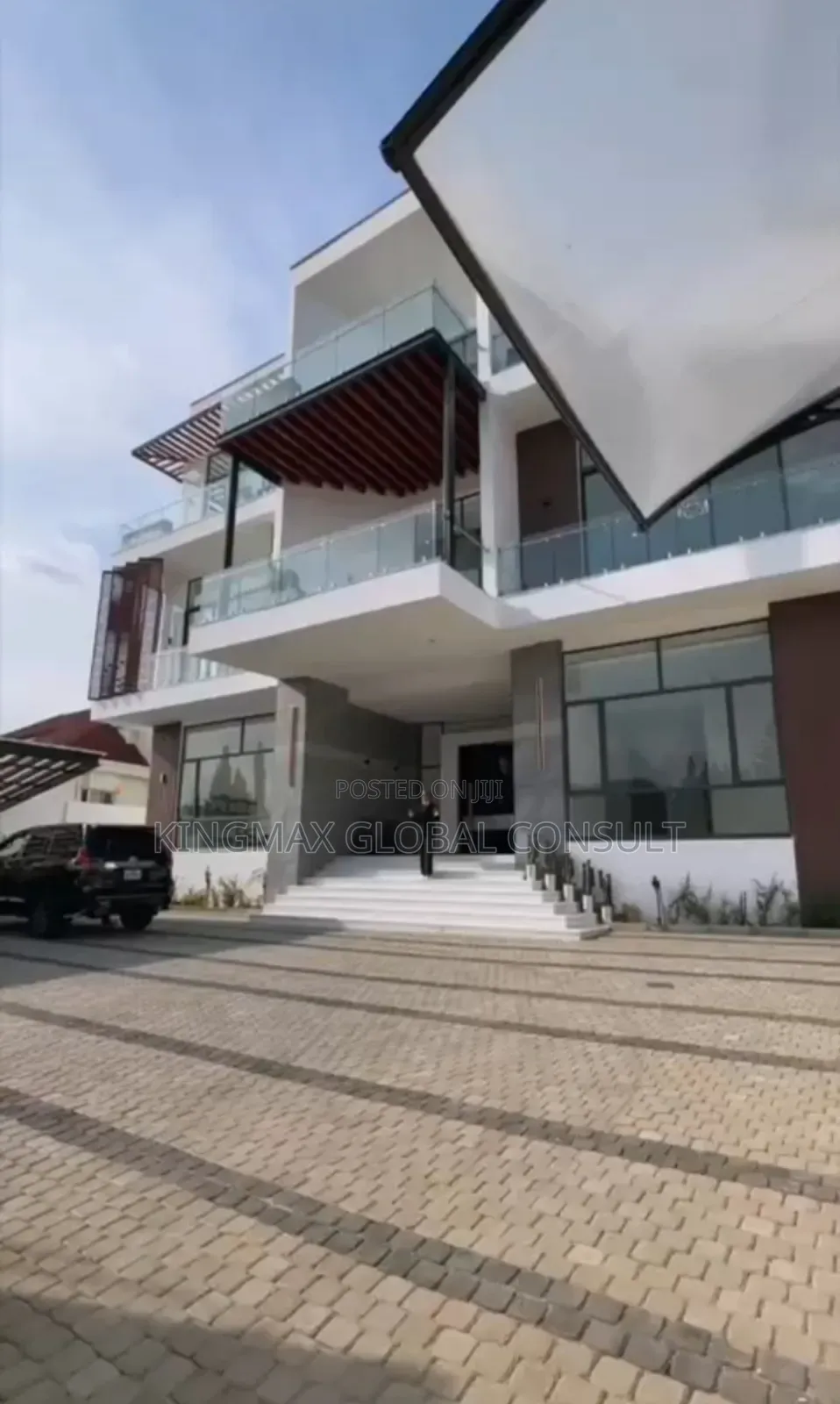 Furnished 8bdrm Mansion in Asokoro Abuja for sale