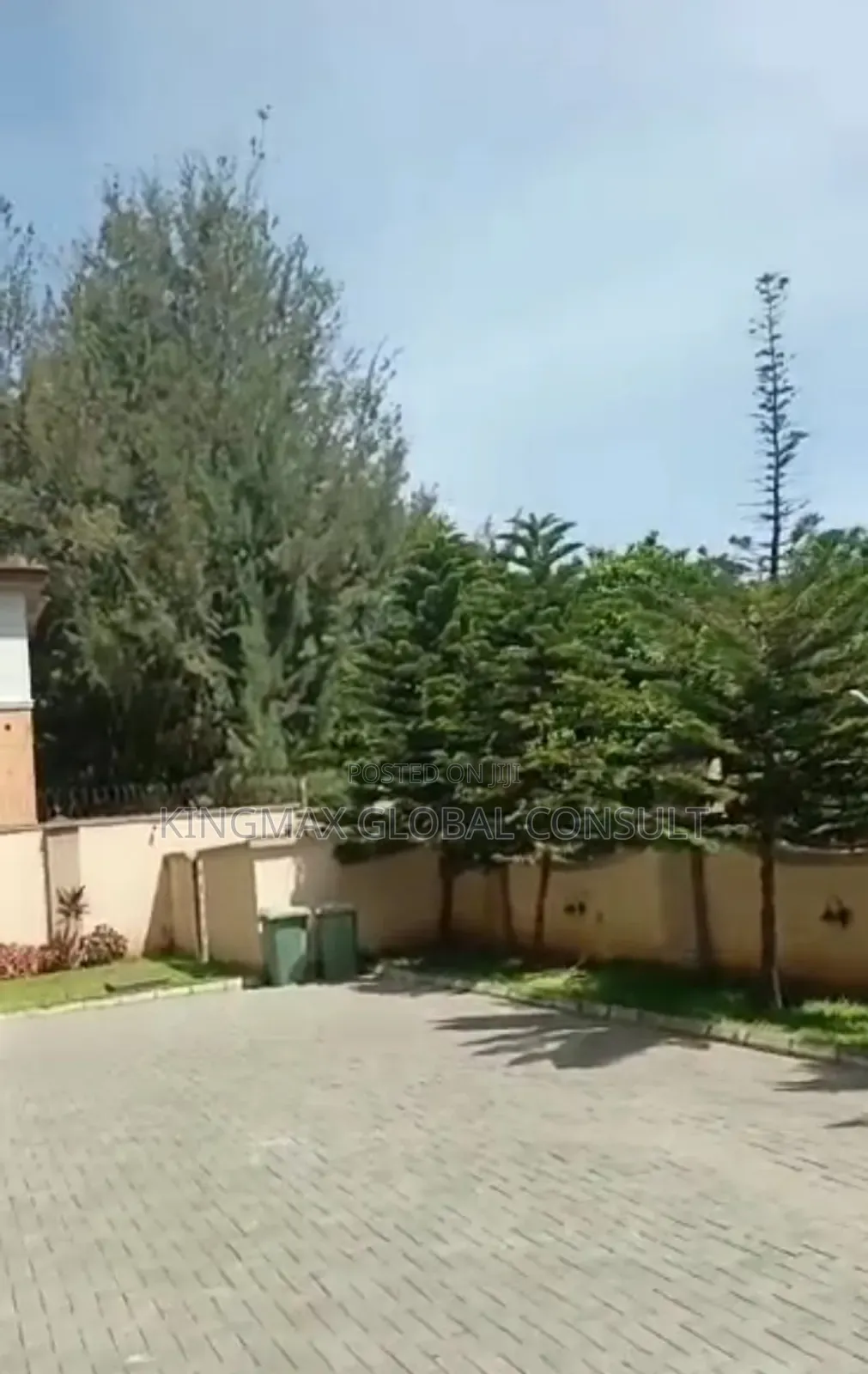 17bdrm Mansion in Maitama Abuja for sale