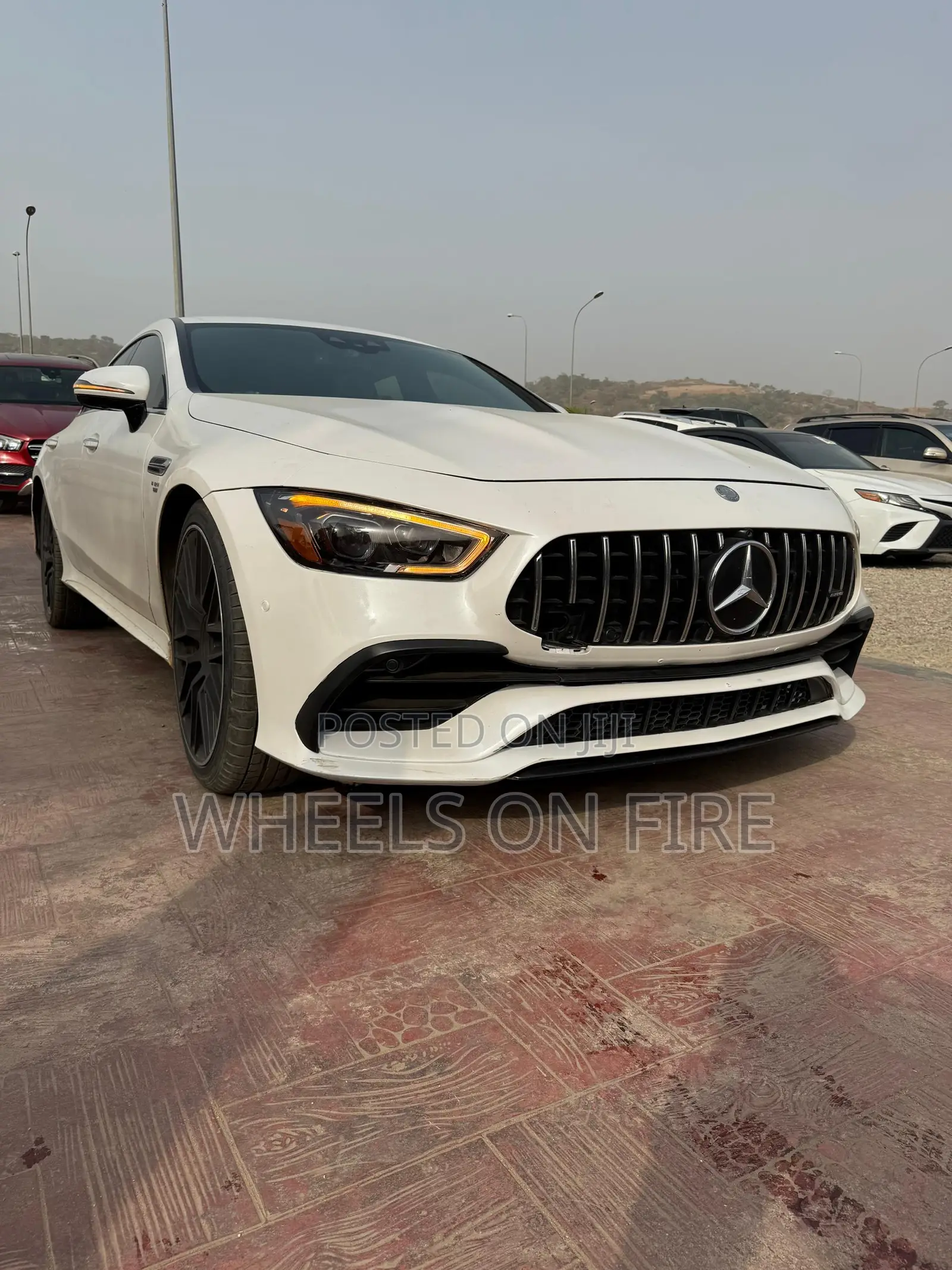Mercedes-Benz AMG GT 2021 White