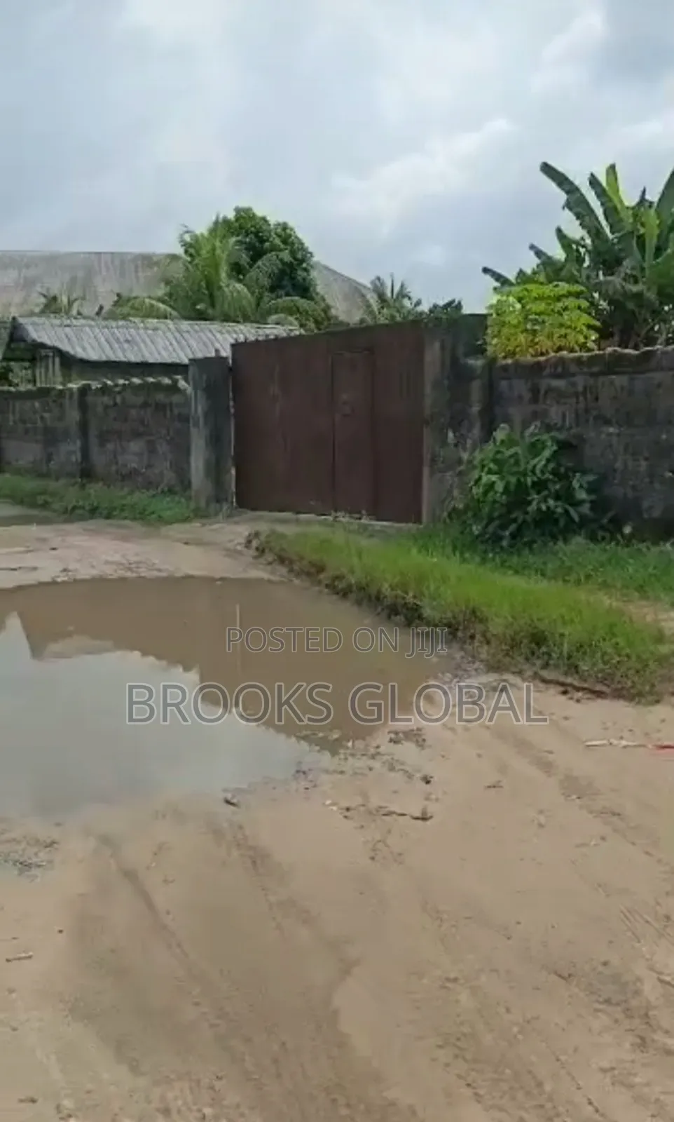 A Fence Round 1 Acre of Land Close 2 Otokutu Express, Otokutu 4 Sale