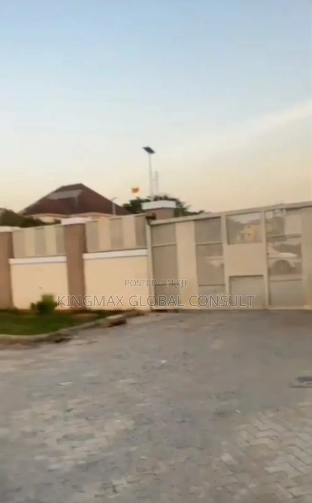 4bdrm Duplex in Maitama for sale