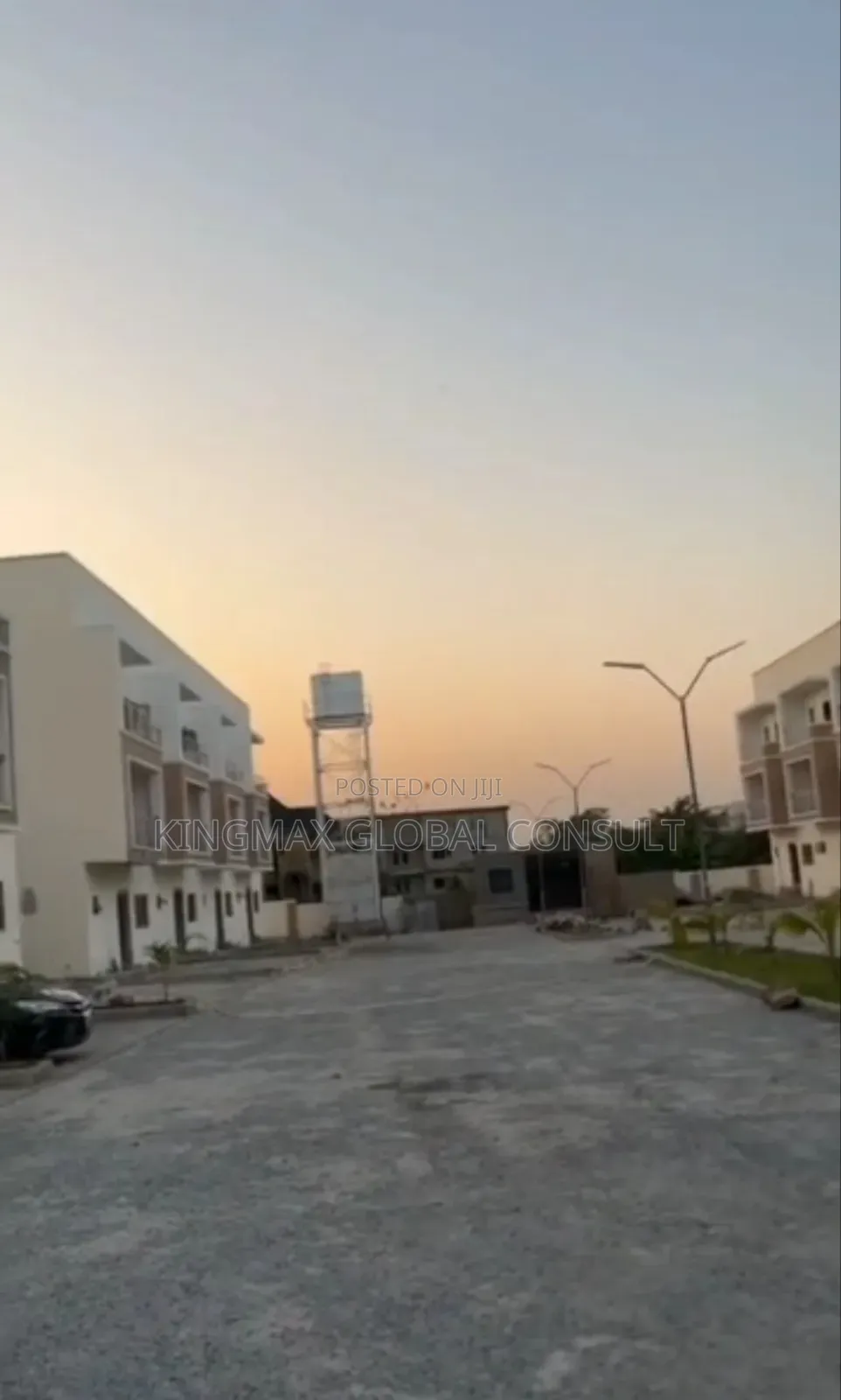 4bdrm Duplex in Maitama for sale
