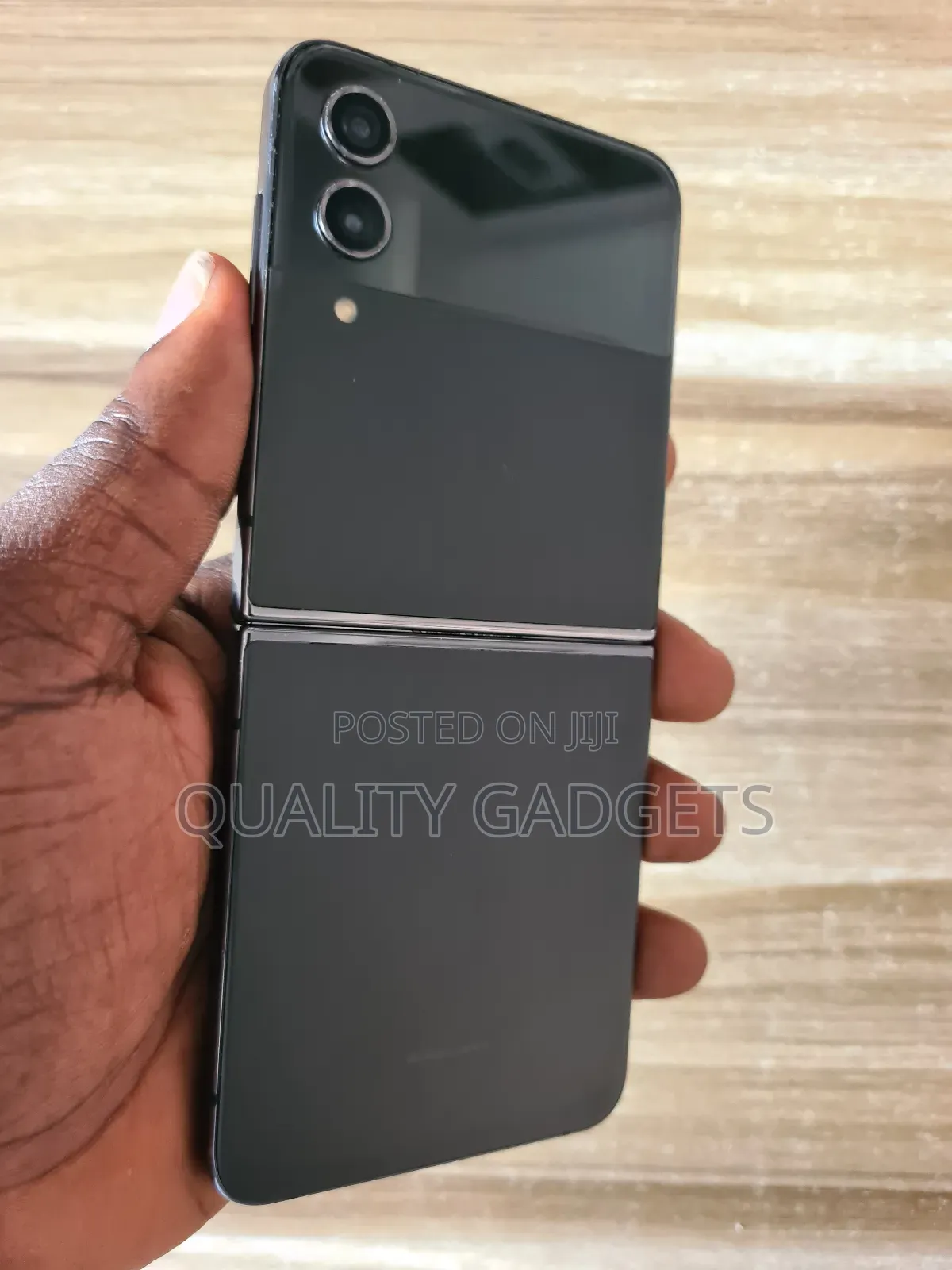 Samsung Galaxy Z Flip4 128 GB Gray