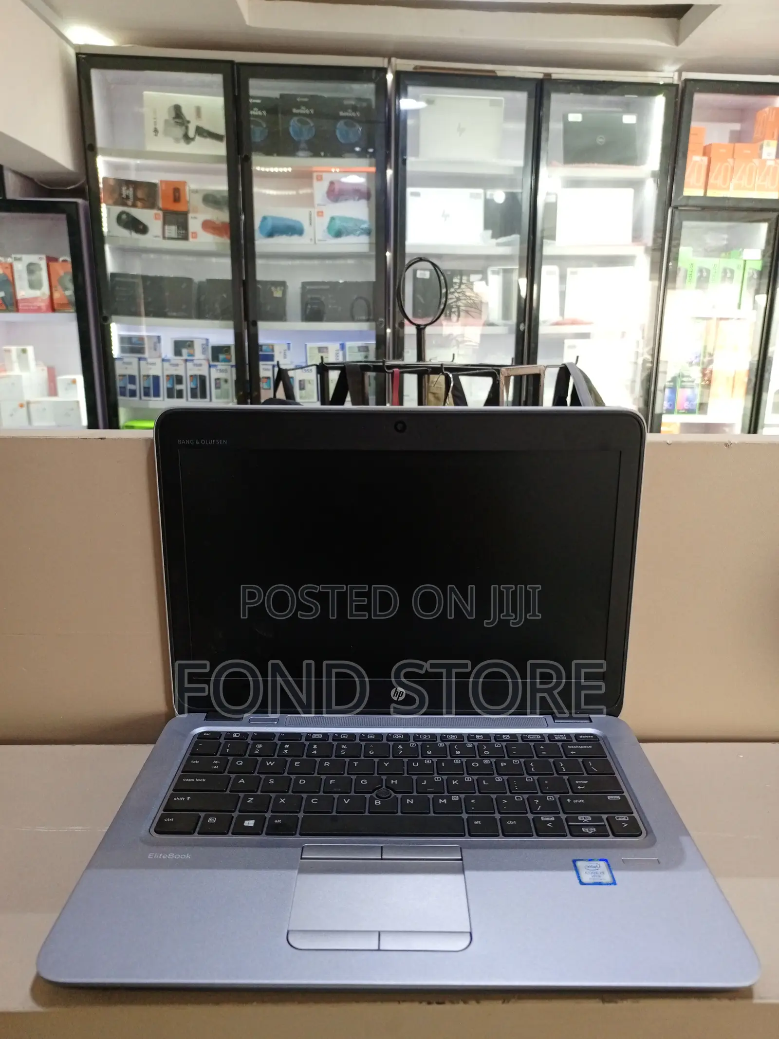 New Laptop HP EliteBook 820 G4 8GB Intel Core I5 SSD 256GB