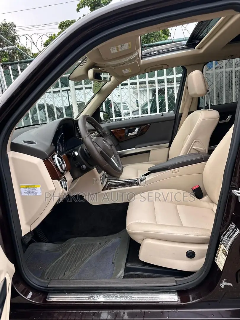 Mercedes-Benz GLK-Class 350 4MATIC 2013 Maroon