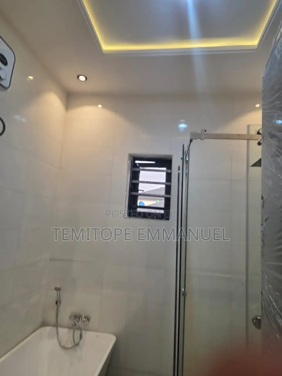 Furnished 5bdrm Duplex in Ajao Estate, Off, Ikeja for sale