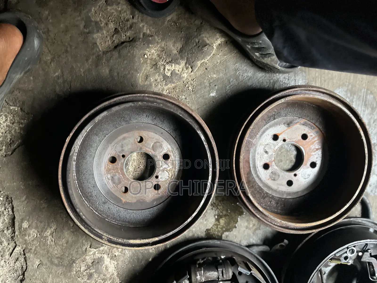 Toyota Sienna 2005 Brake Drum (Tokunbo)