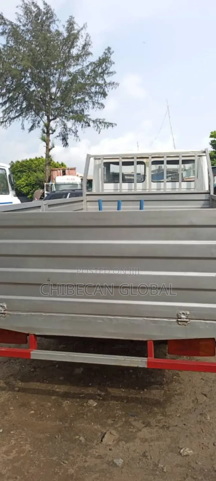 709 Pickup Truck (Foreign Used) Benz