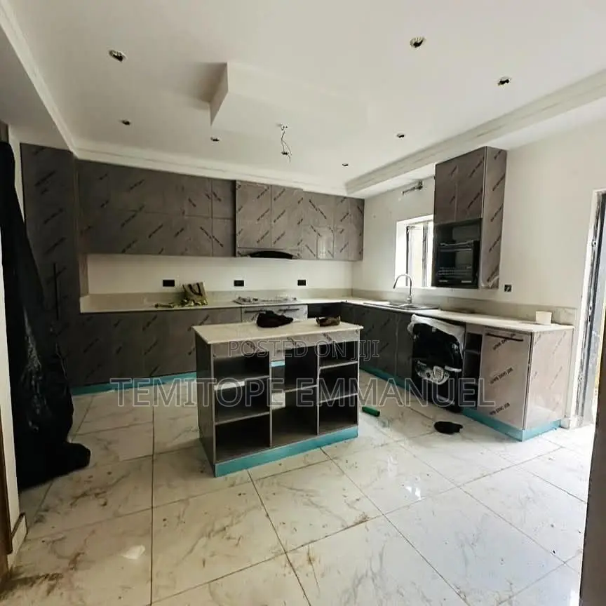 Furnished 4bdrm Duplex in Adeniyi Jones for sale