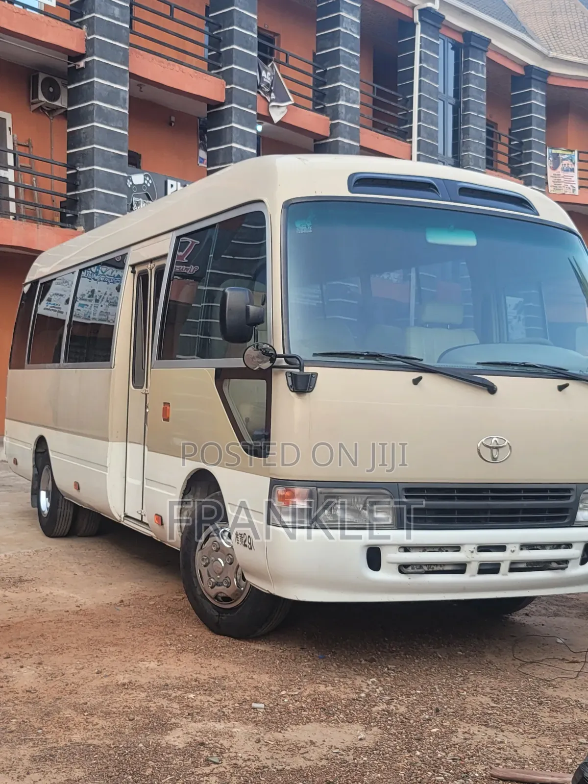 Toyota Coaster 2016 Beige
