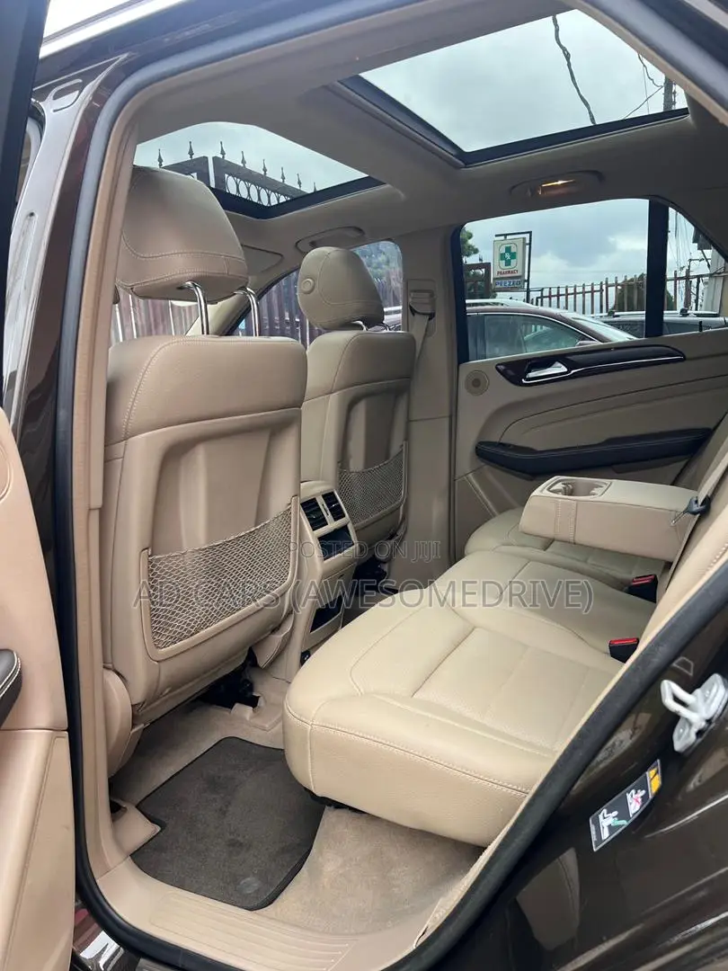 Mercedes-Benz M Class 2014 Brown