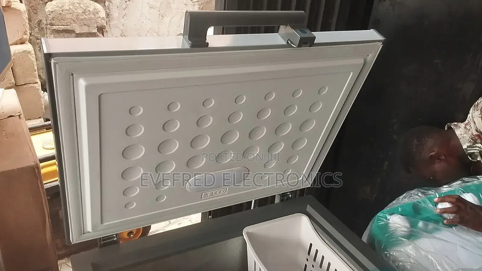 Skyrun 145litres Deep Freezer