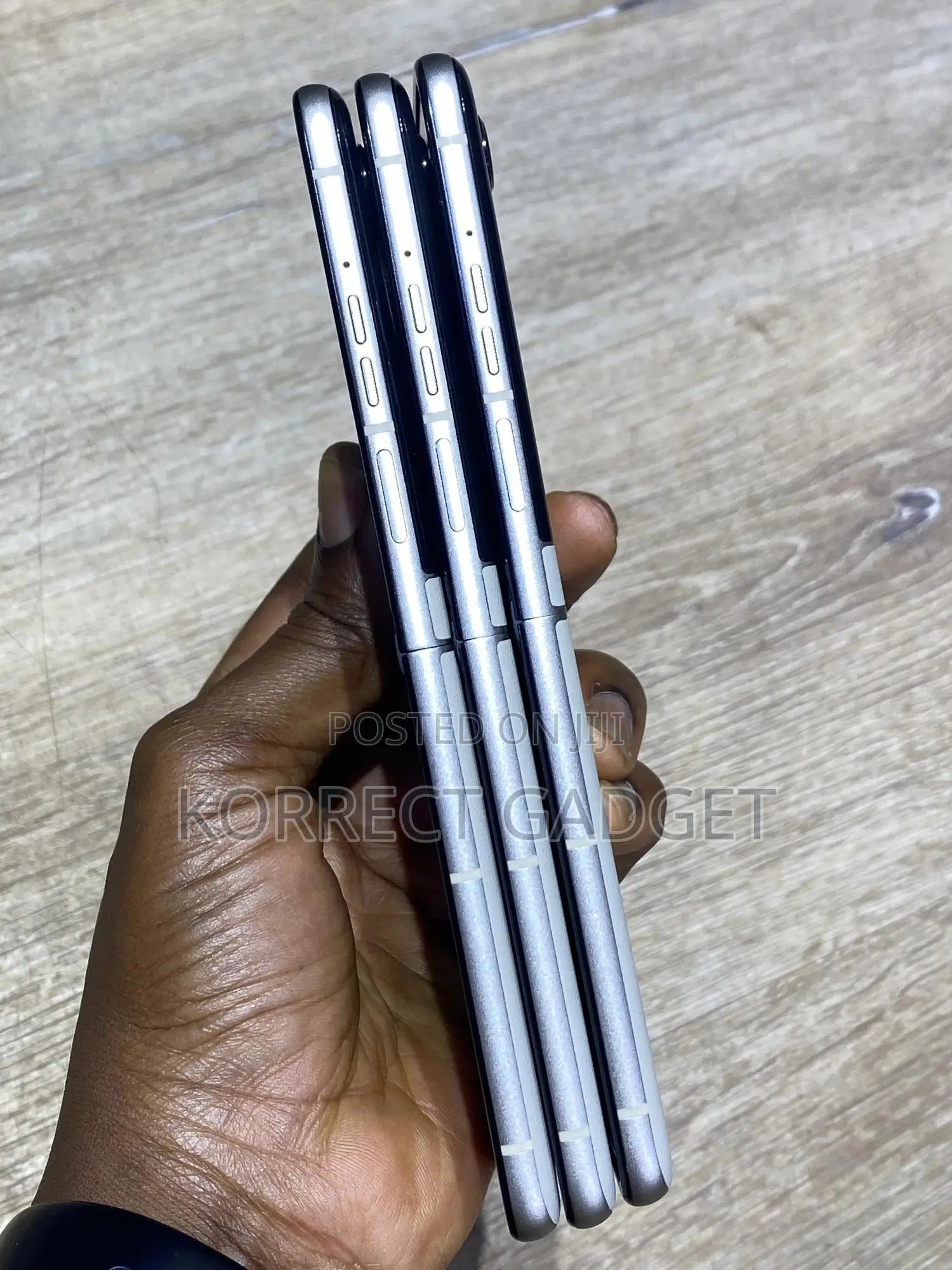 Motorola Razr 2024 256 GB Gray