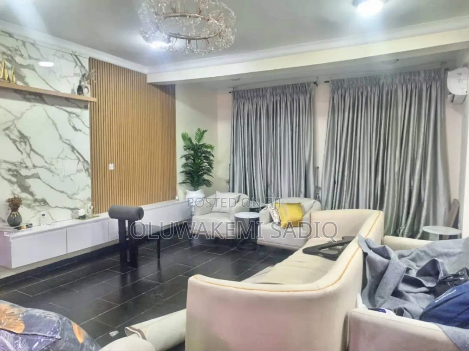 Furnished 3bdrm Block of Flats in Ikeja Gra for rent