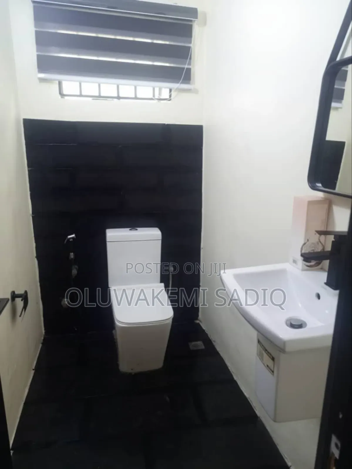 Furnished 3bdrm Block of Flats in Ikeja Gra for rent