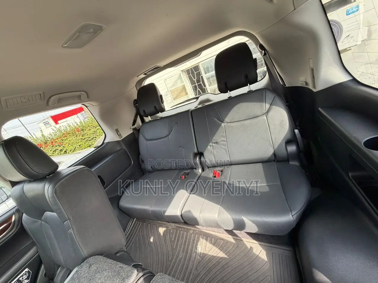 Lexus LX 570 AWD 2016 Black