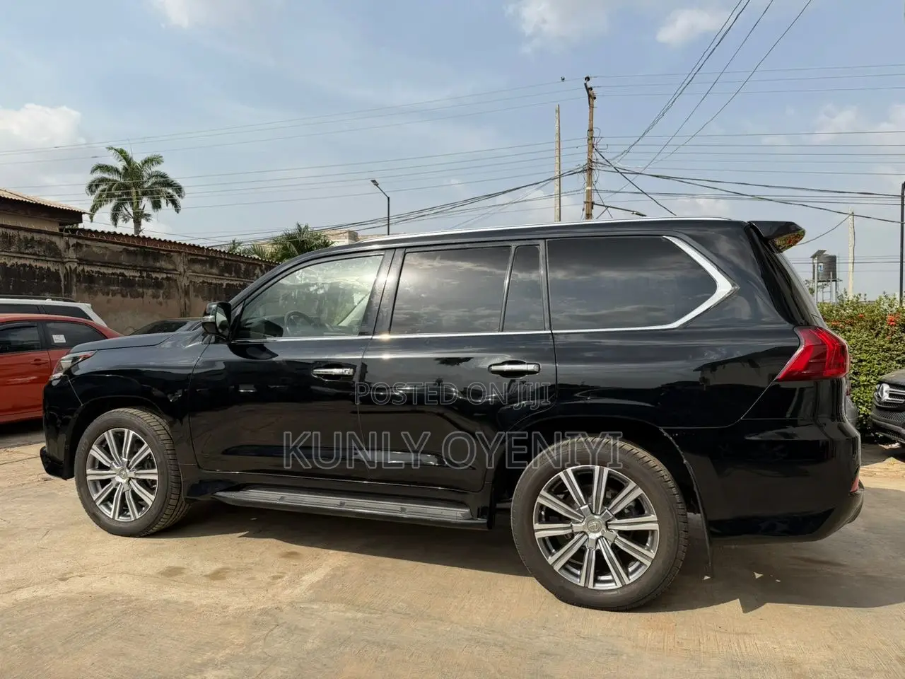 Lexus LX 570 AWD 2016 Black