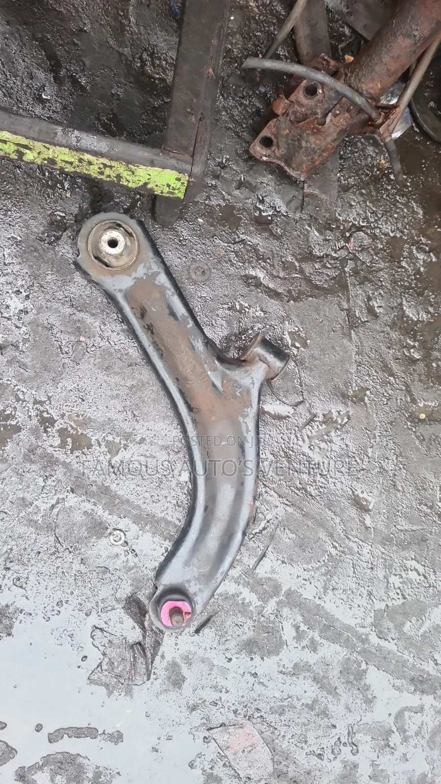 Low Arm Nissan Sentra 2008