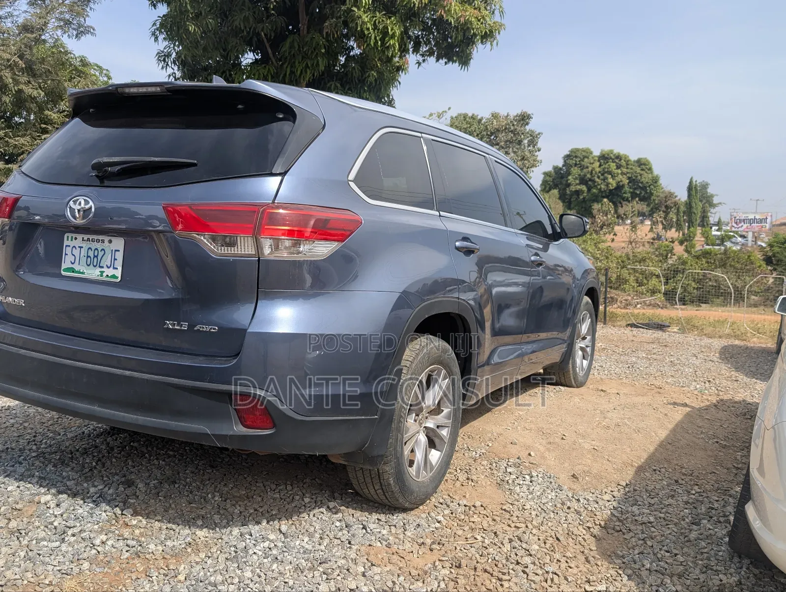Toyota Highlander XLE 4dr SUV AWD (3.5L 6cyl 6A) 2015 Blue
