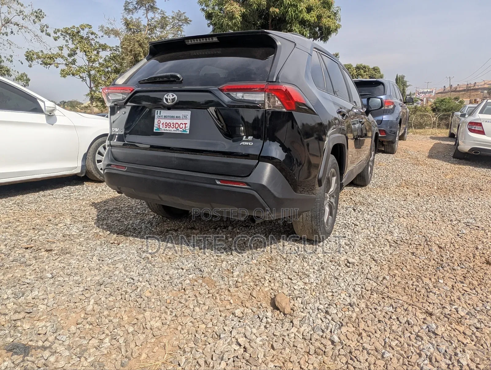Toyota RAV4 LE FWD 2020 Black