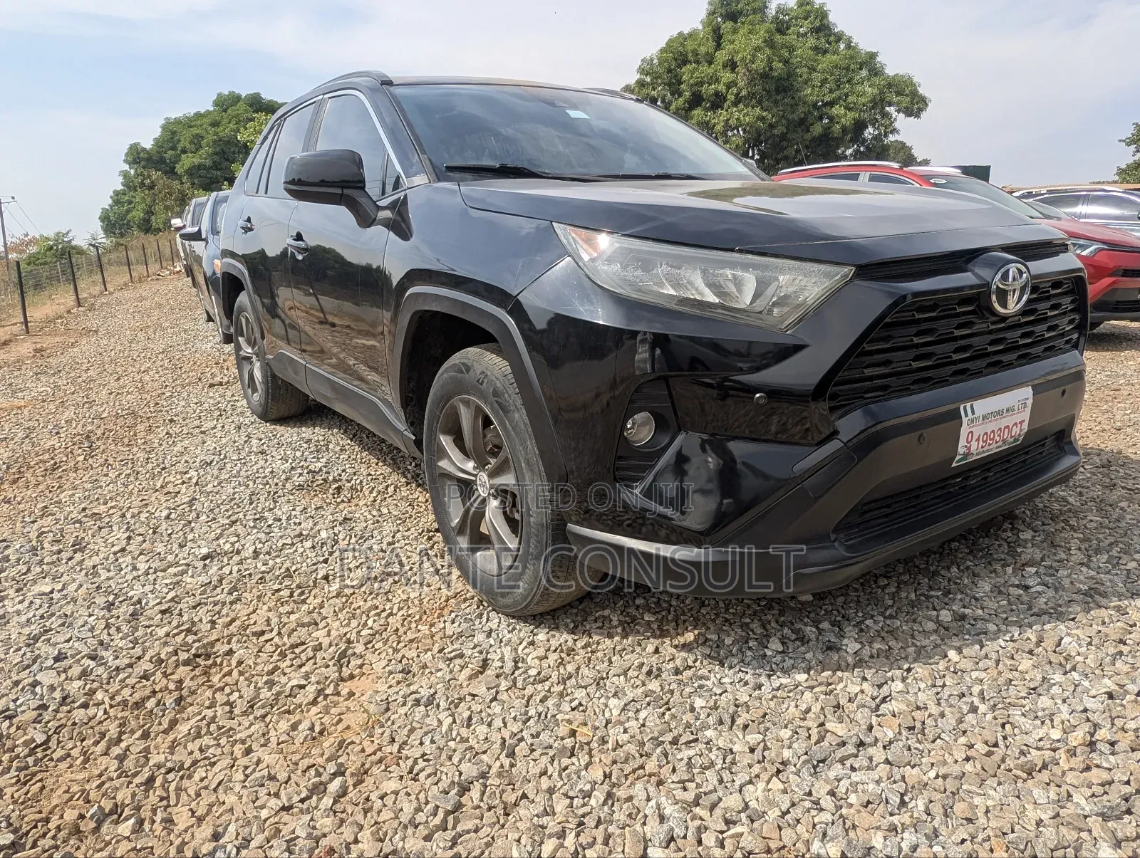 Toyota RAV4 LE FWD 2020 Black