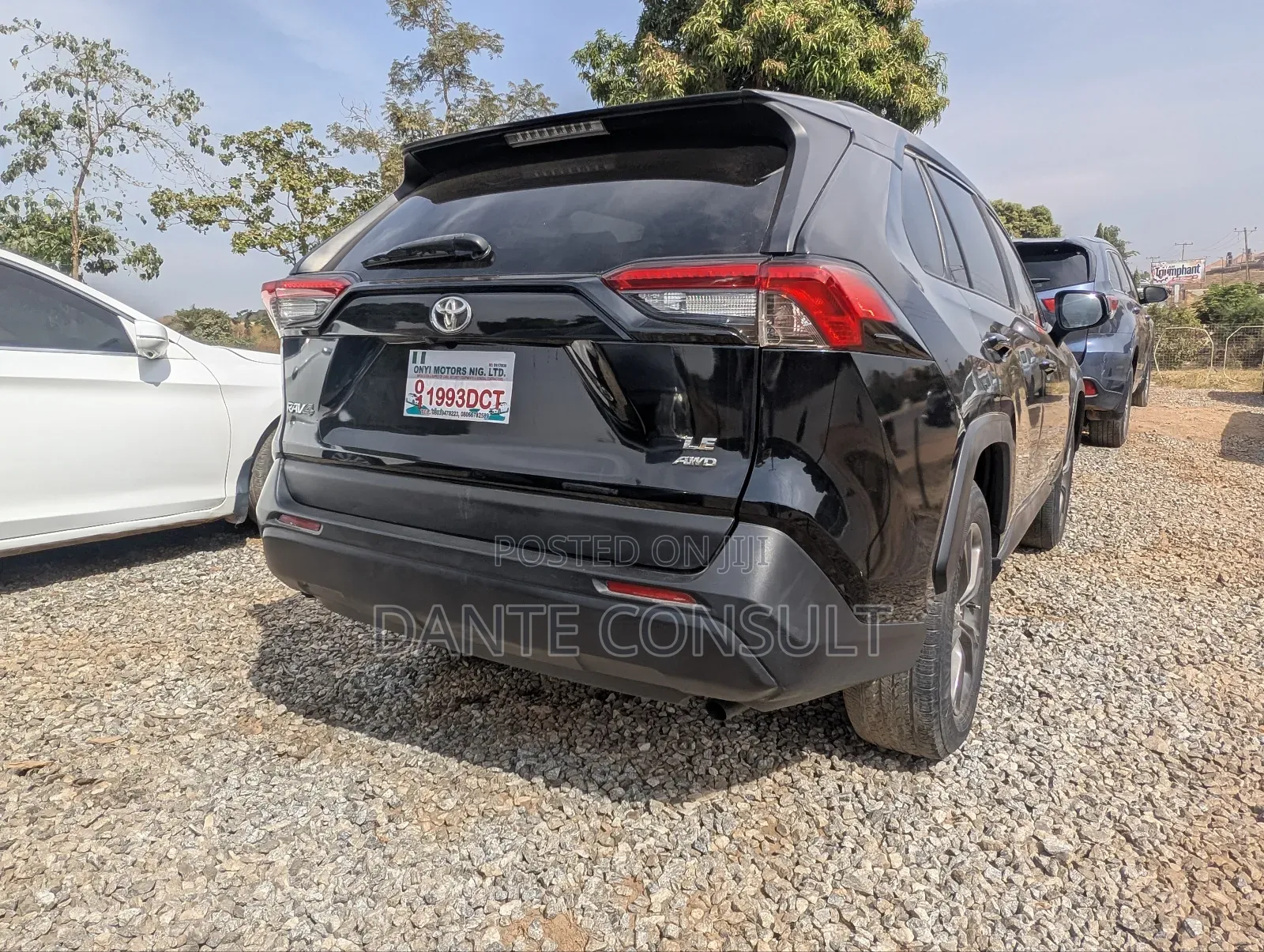 Toyota RAV4 LE FWD 2020 Black