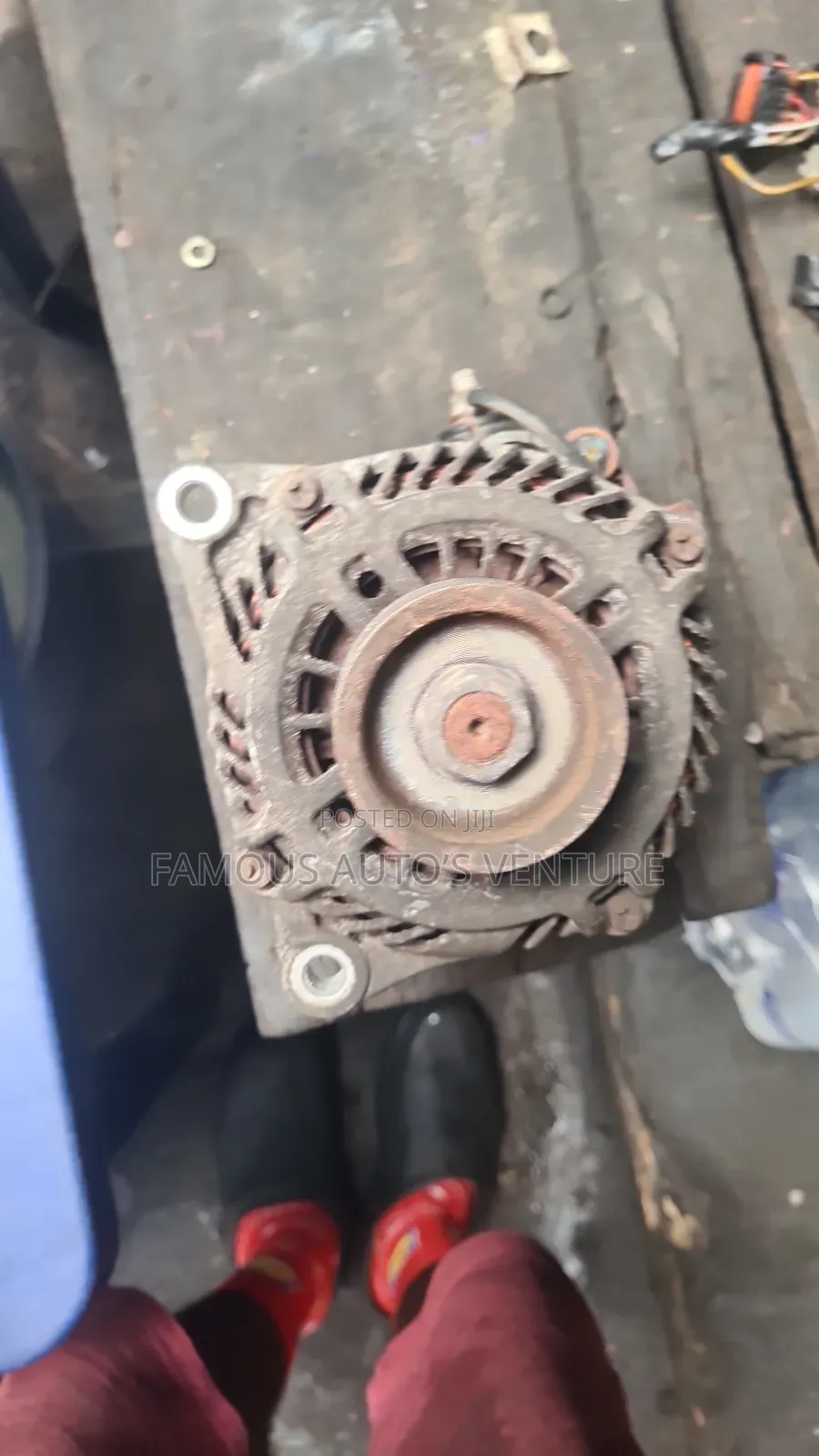 Alternator Mitsubishi Outlander 2005