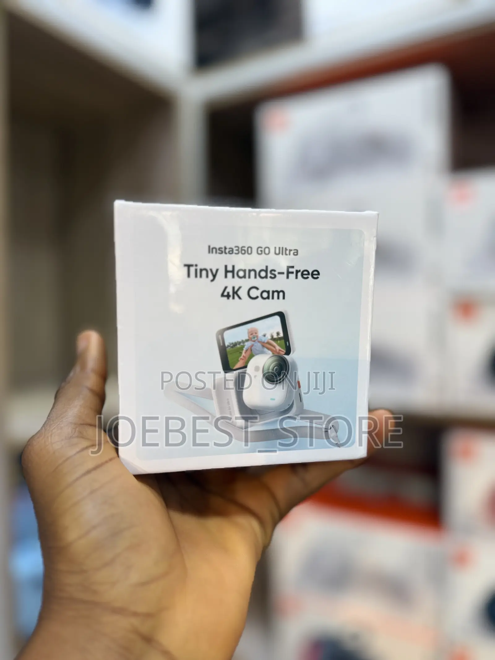 Insta360 Go Ultra Standard Bundle - Tiny Hands-free 4k Cam - White