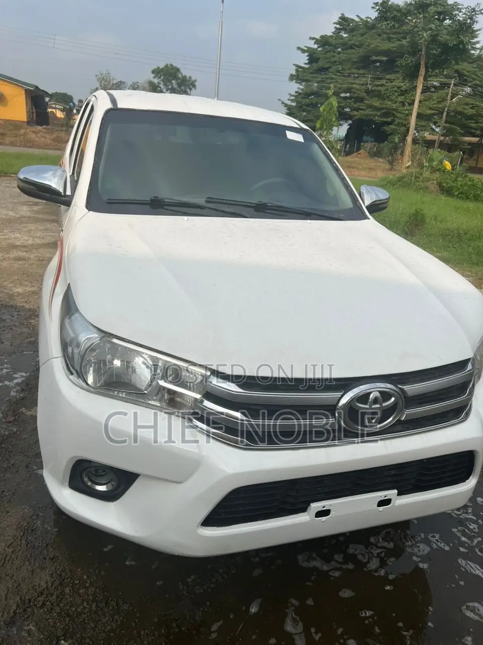 Toyota Hilux 2018 White
