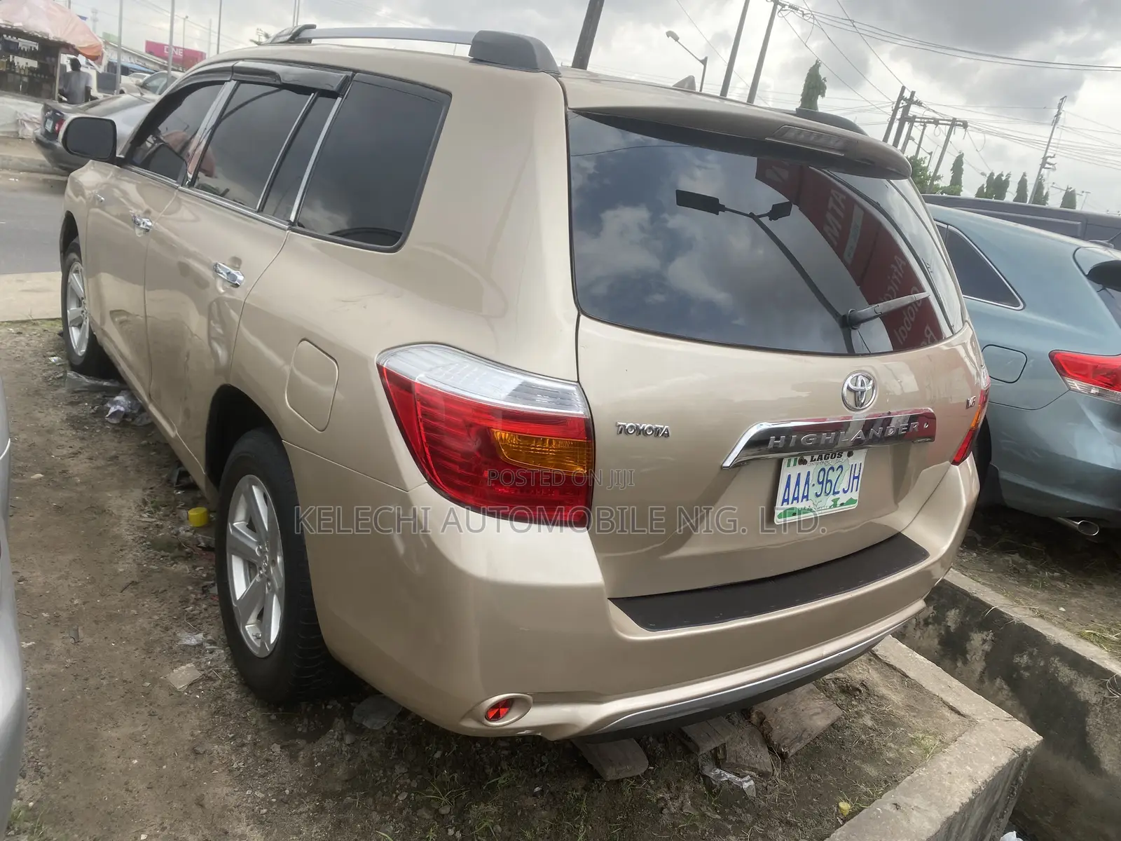 Toyota Highlander Limited 2008 Gold
