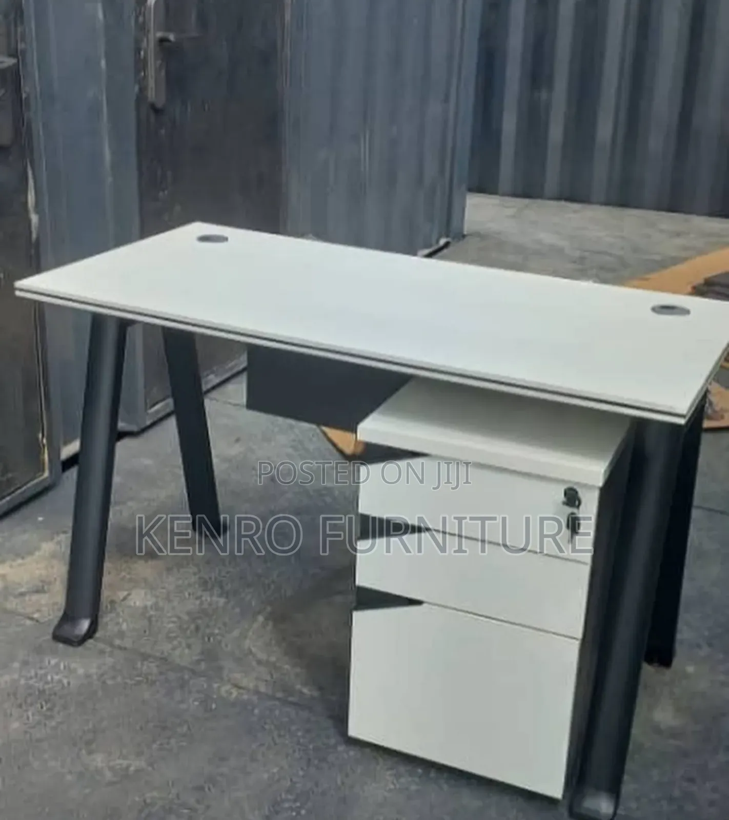 Office Desk