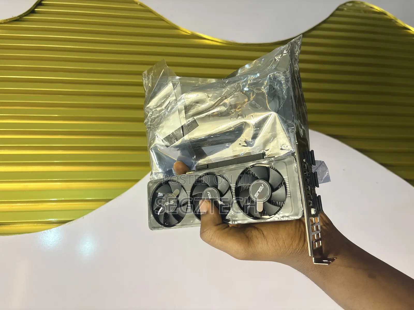 Asus Low Profile Gpu Nvidia RTX 5060 8gb Dedicated