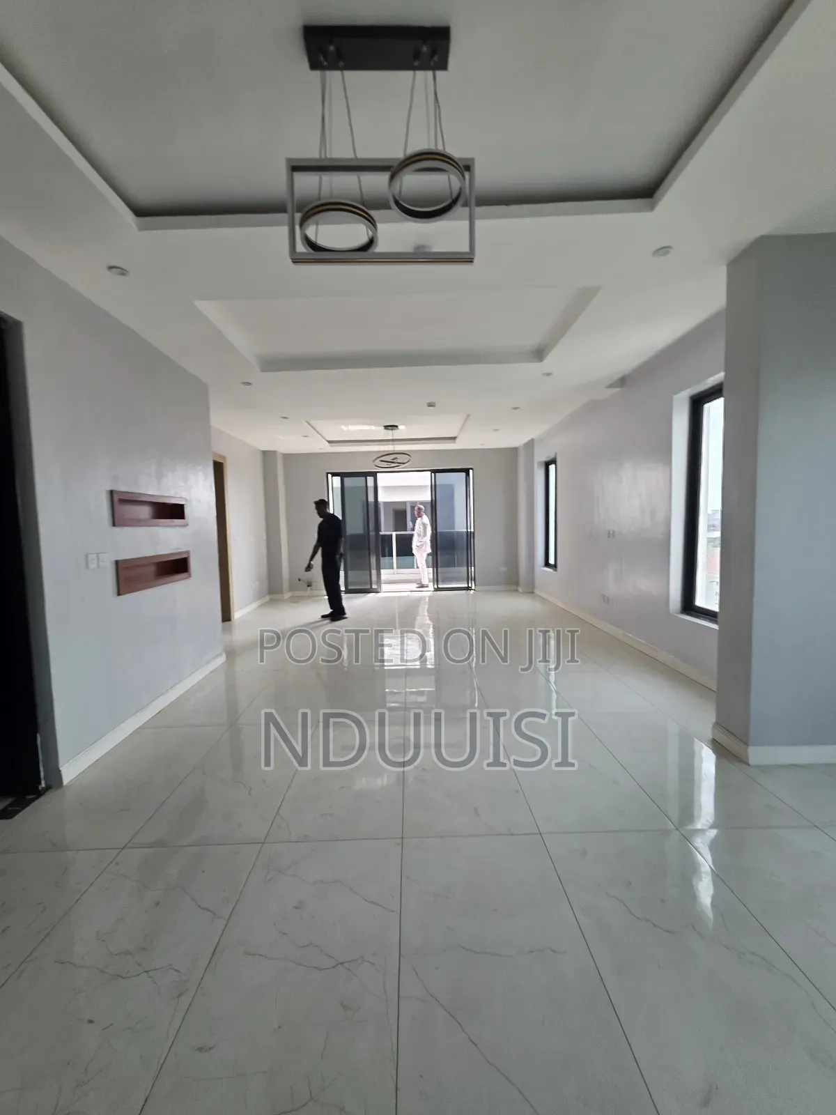 3bdrm Apartment in Lekki Phase 1 for sale
