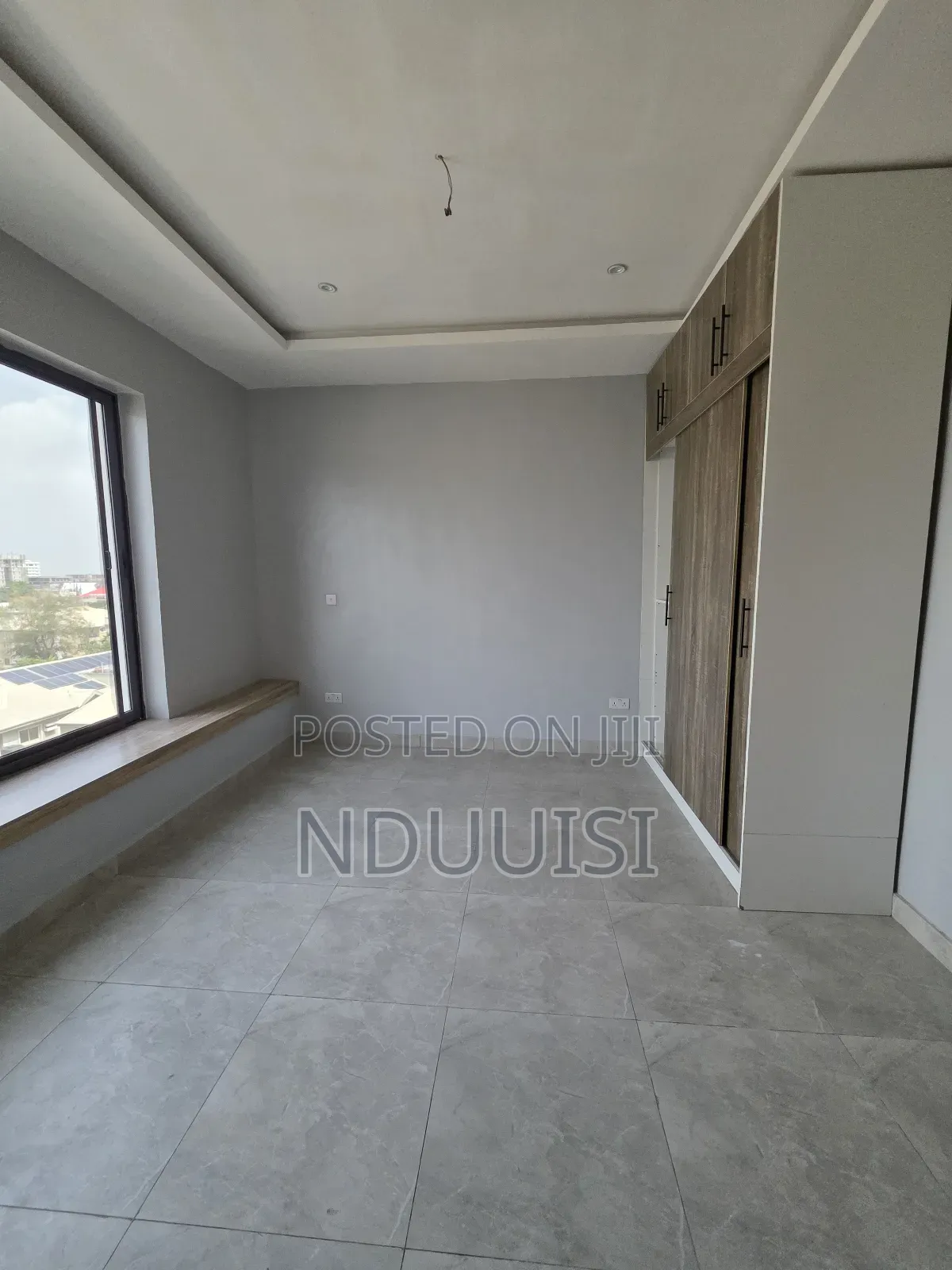 3bdrm Apartment in Lekki Phase 1 for sale