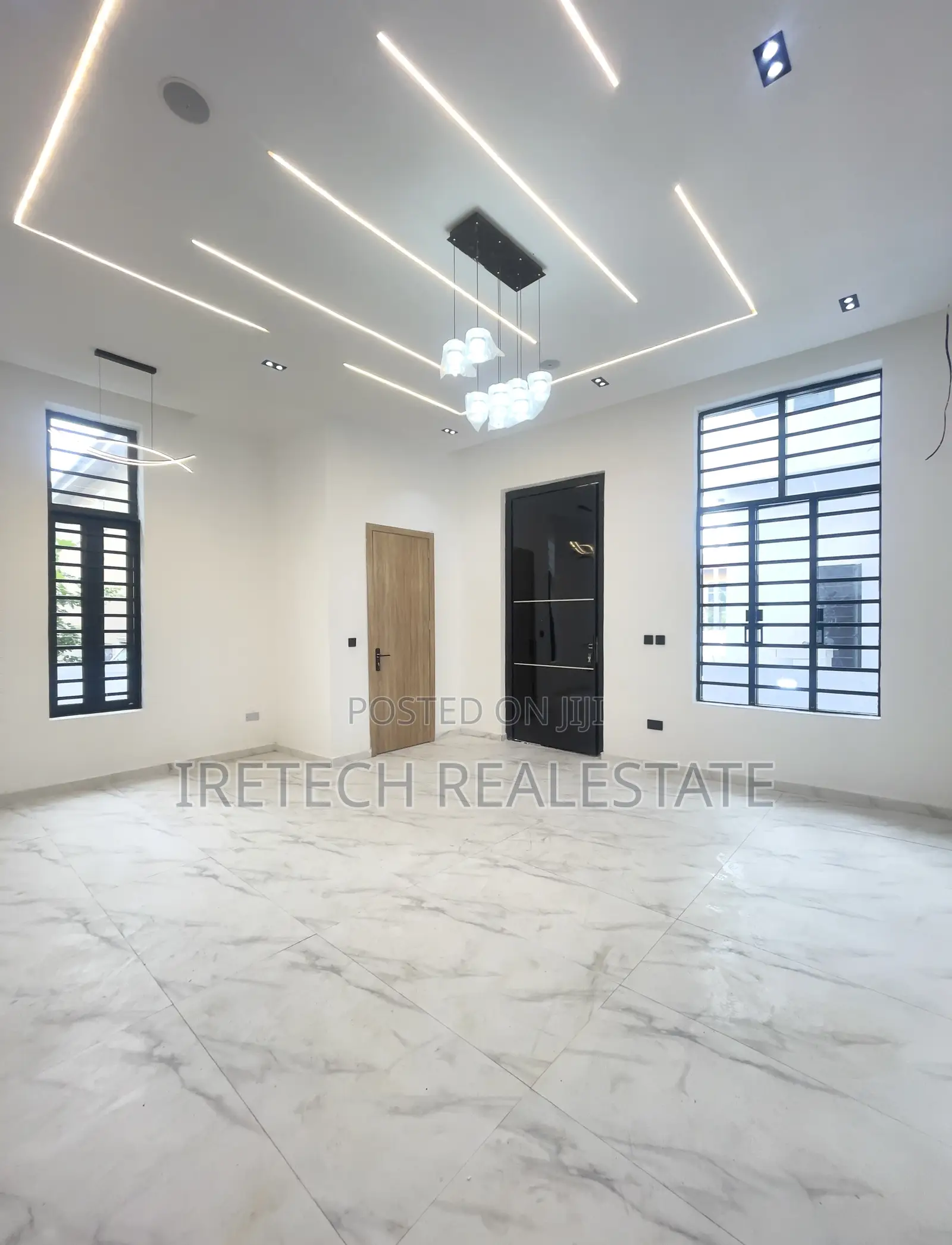 4bdrm Duplex in Ajah In A Gated, Off Lekki-Epe Expressway for sale