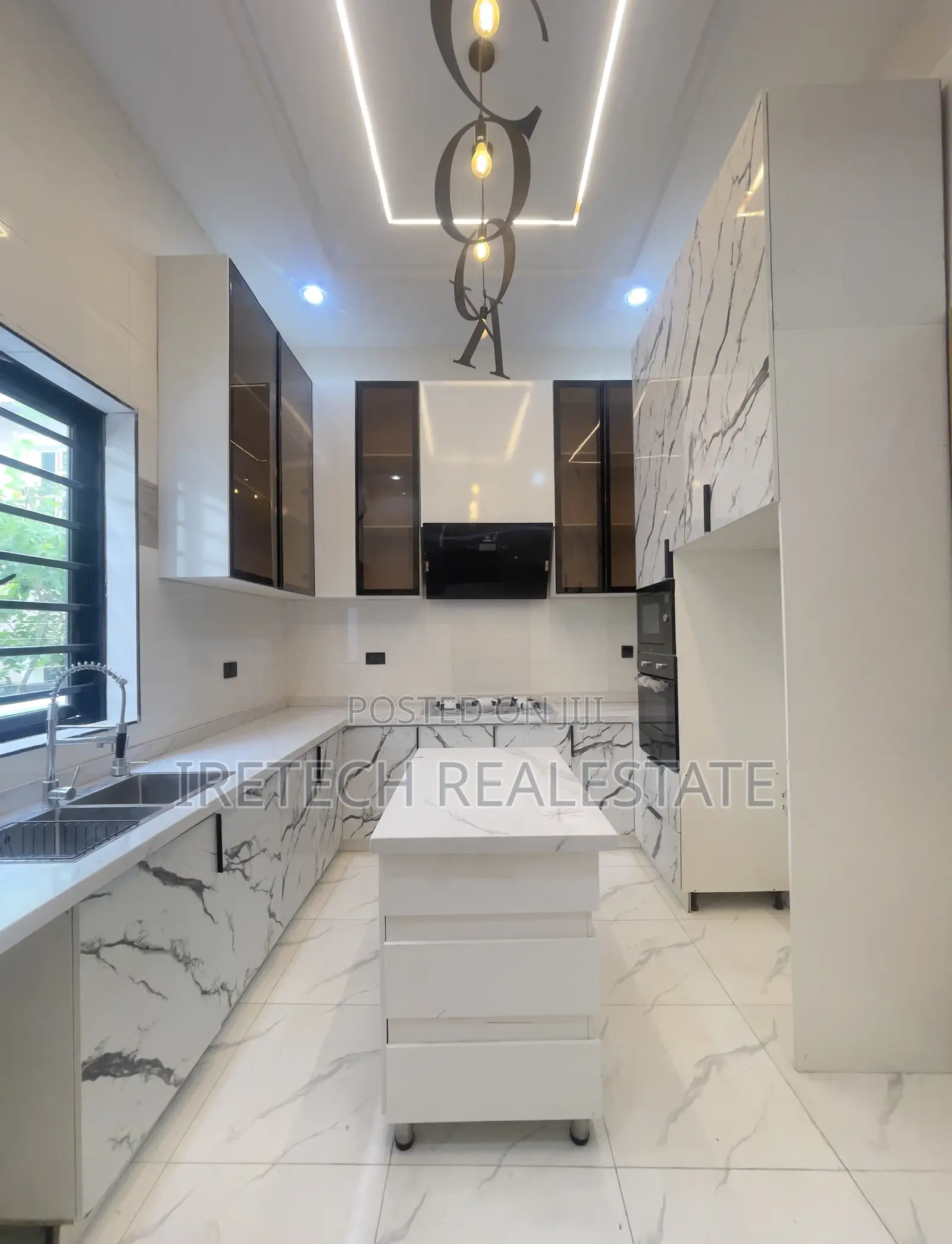 4bdrm Duplex in Ajah In A Gated, Off Lekki-Epe Expressway for sale