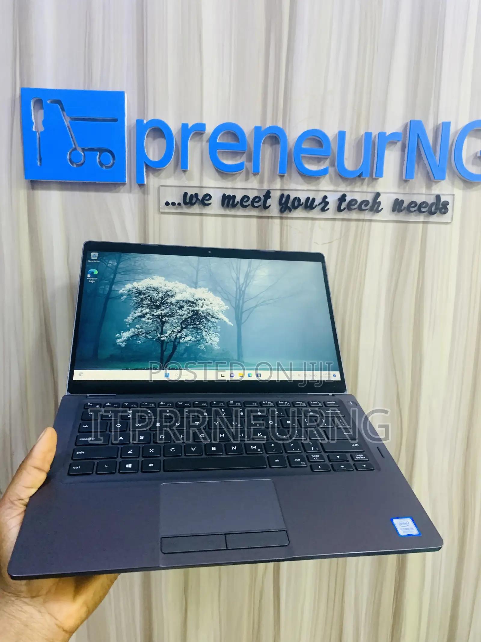 Laptop Dell Latitude 5300 16GB Intel Core I5 SSD 256GB