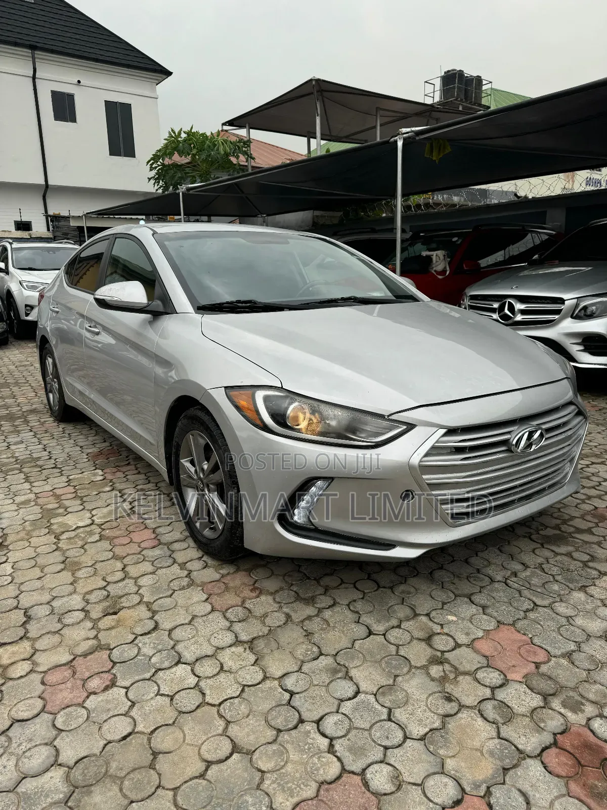 Hyundai Elantra ECO Sedan FWD (1.4L 4cyl 7A) 2017 Silver