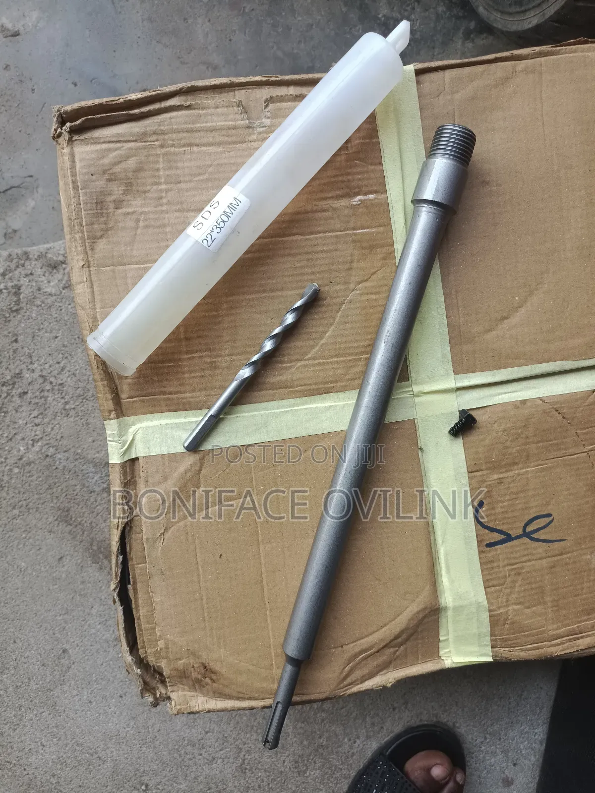 Grey Metal Adaptor Suitable SDS Plus for Concrete Hole Saw