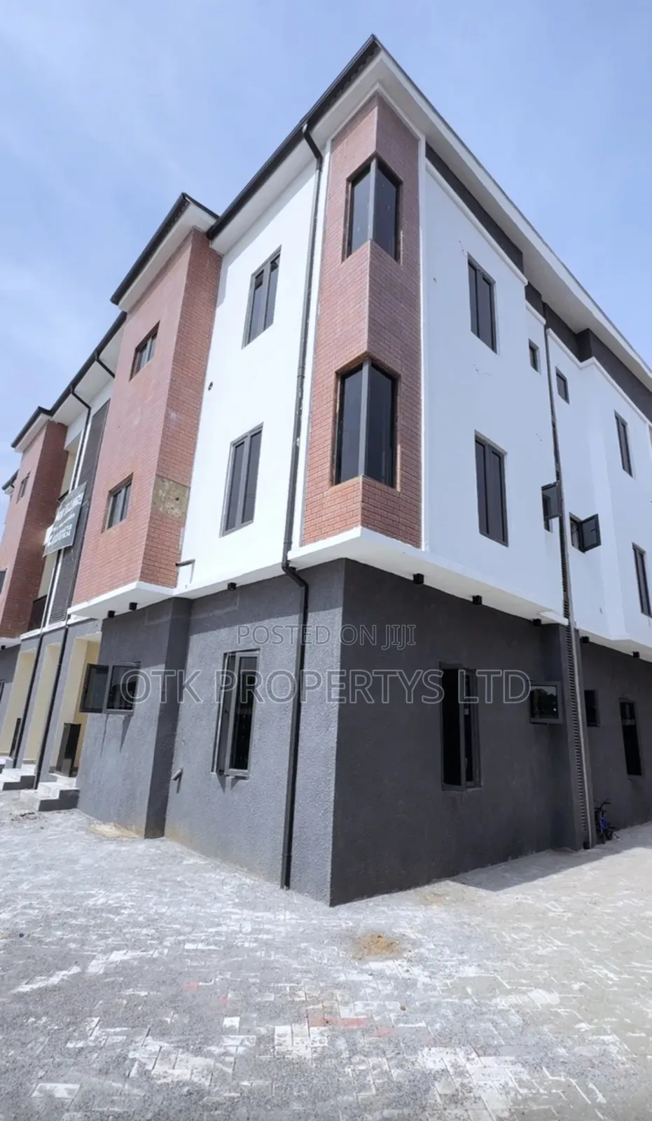 2bdrm Block of Flats in Fo1, Kubwa for sale
