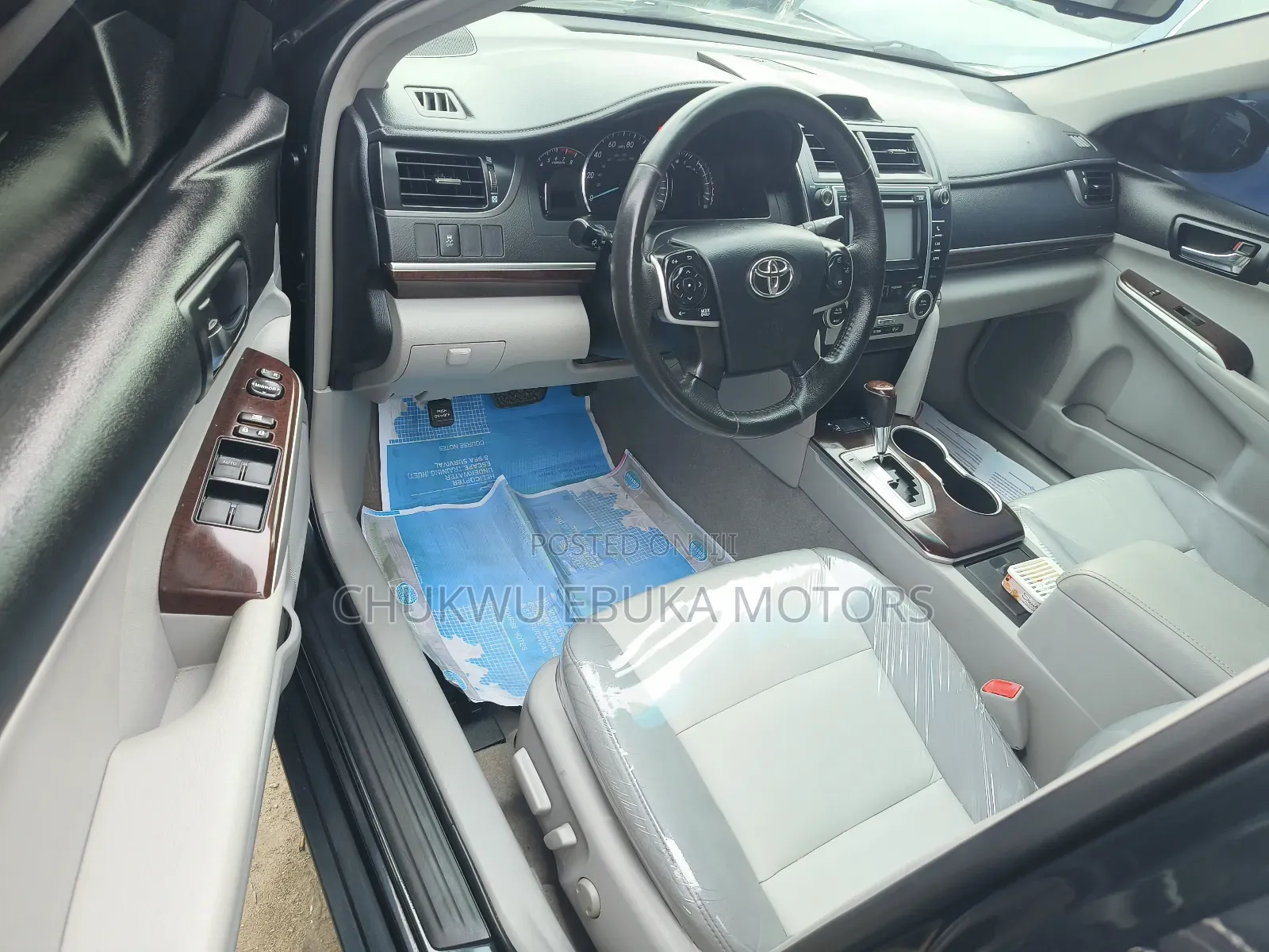 Toyota Camry XLE 4dr Sedan (2.5L 4cyl 6A) 2012 Blue