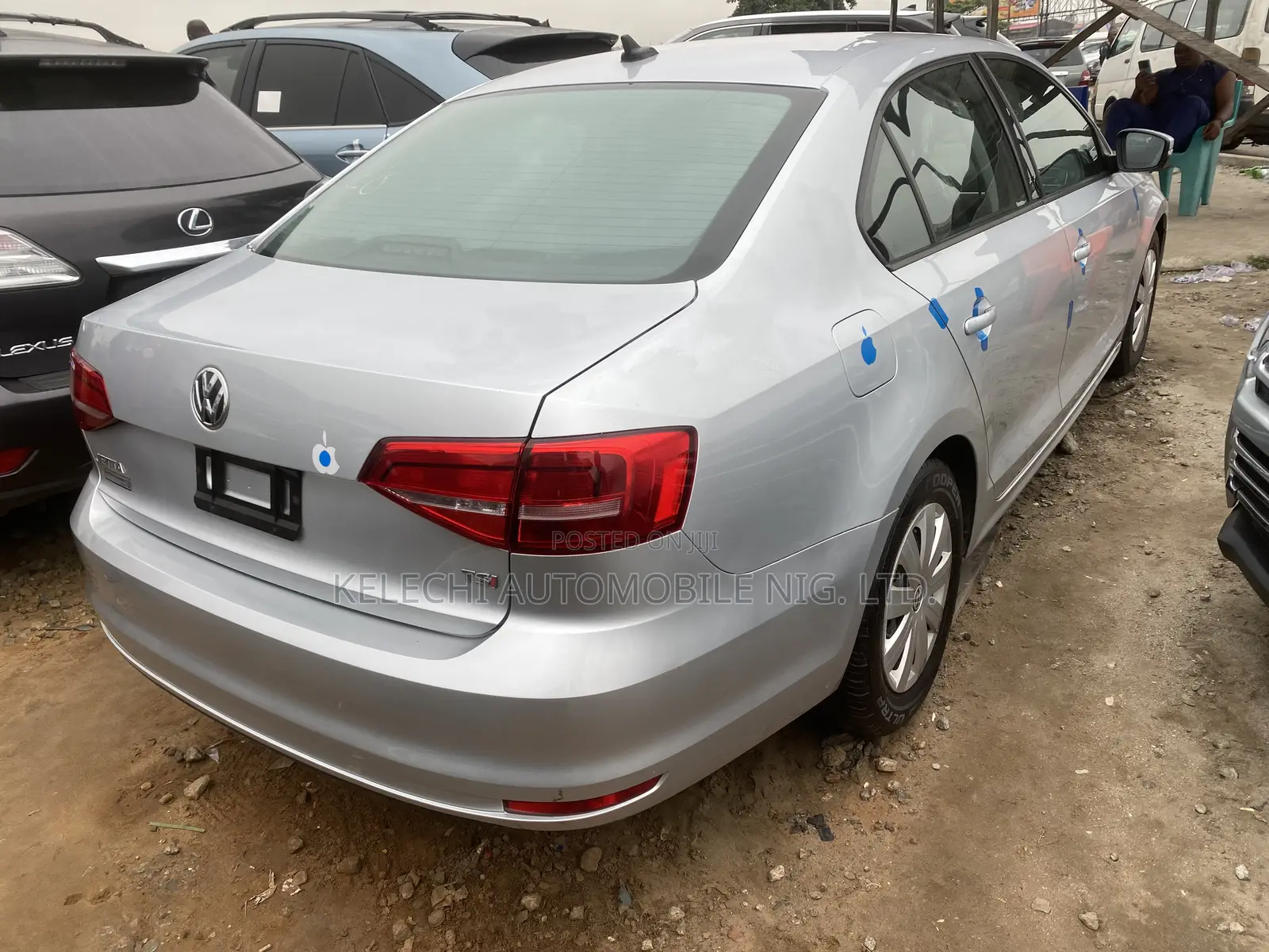 Volkswagen Jetta 4dr Sedan (2.0L 4cyl 5M) 2015 Silver