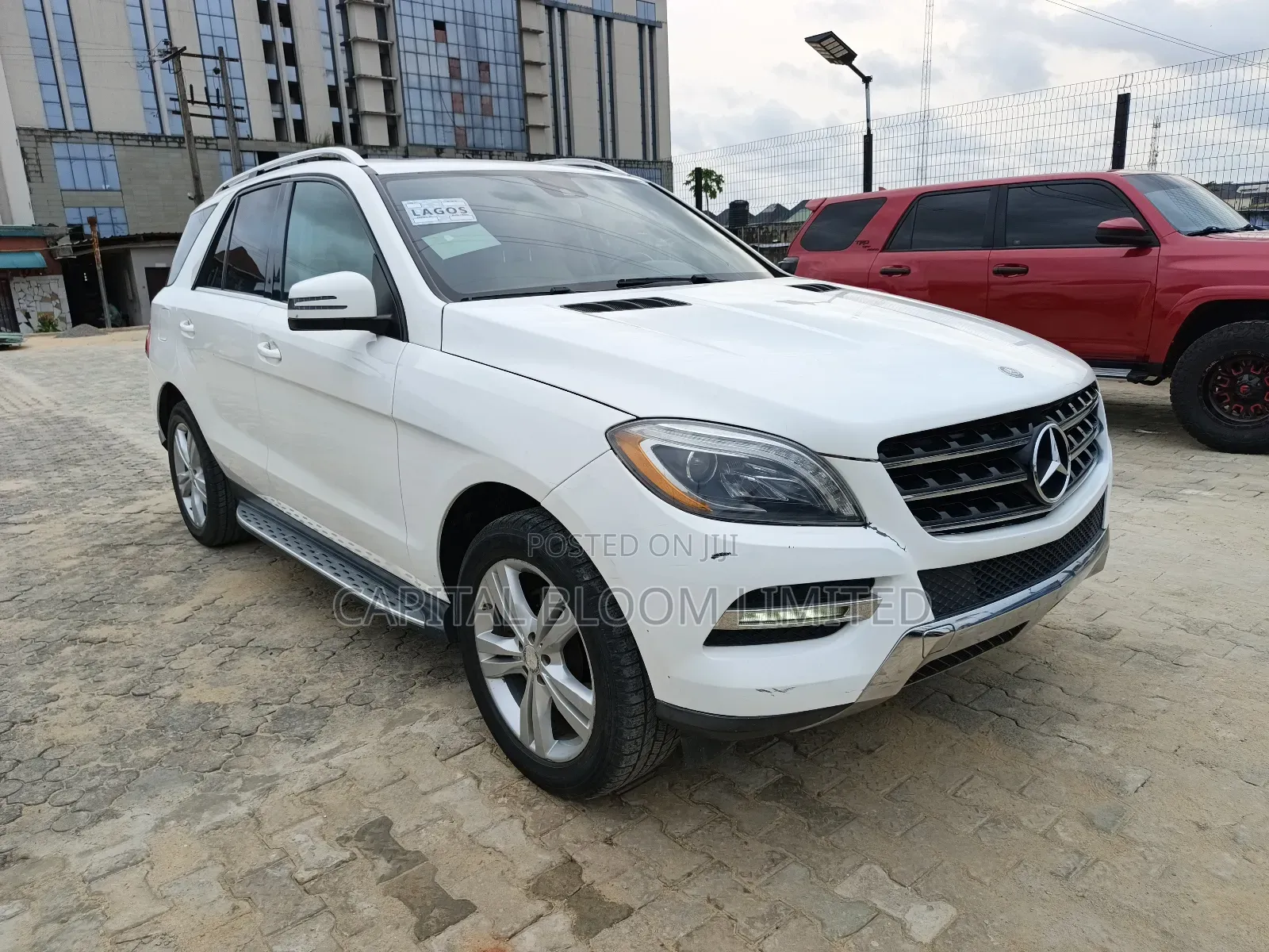 Mercedes-Benz M Class ML350 4dr SUV (3.5L 6cyl 7A) 2015 White