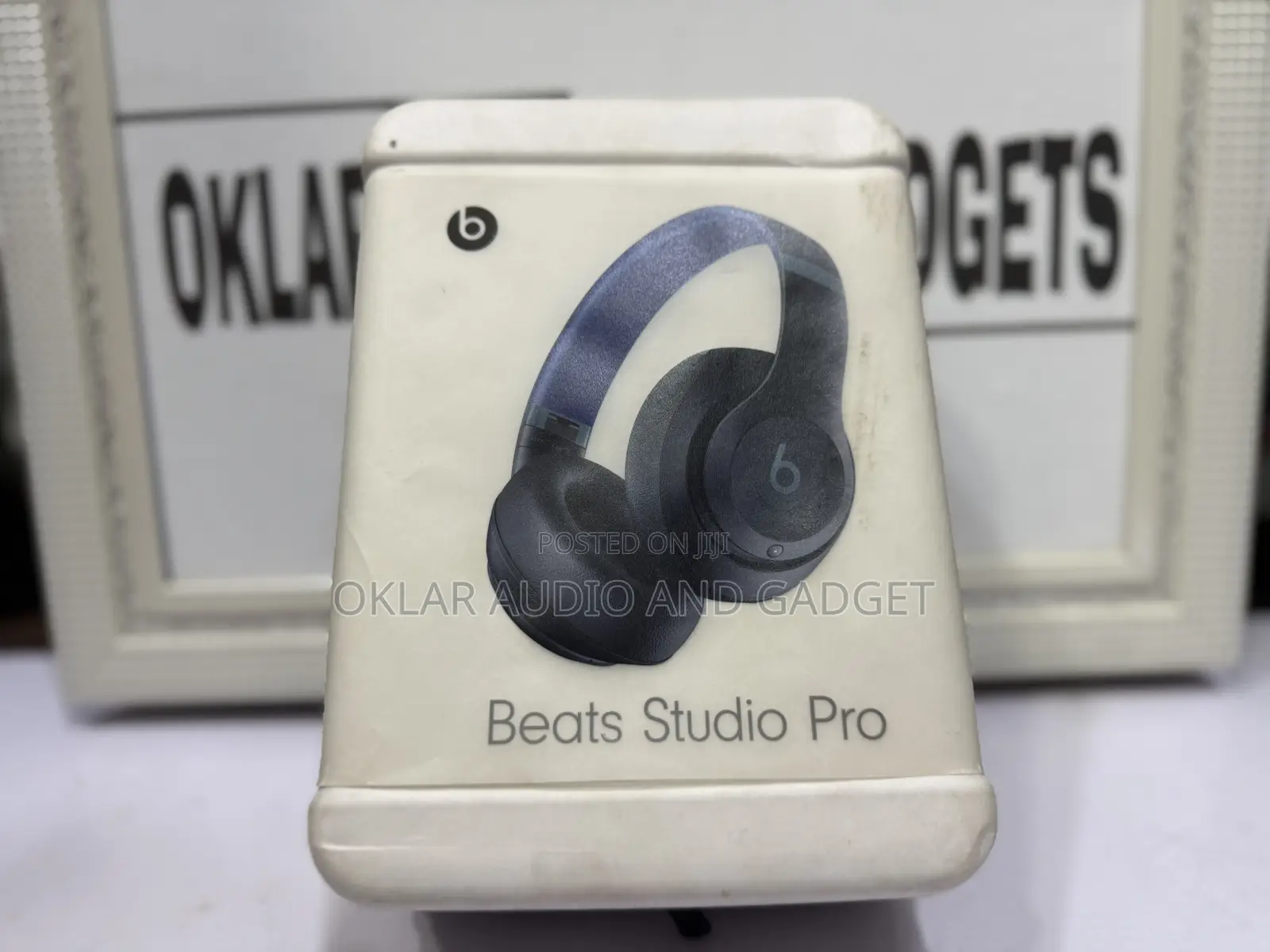 Beat Studio Pro Noise Cancelling Headphone (Open Box)
